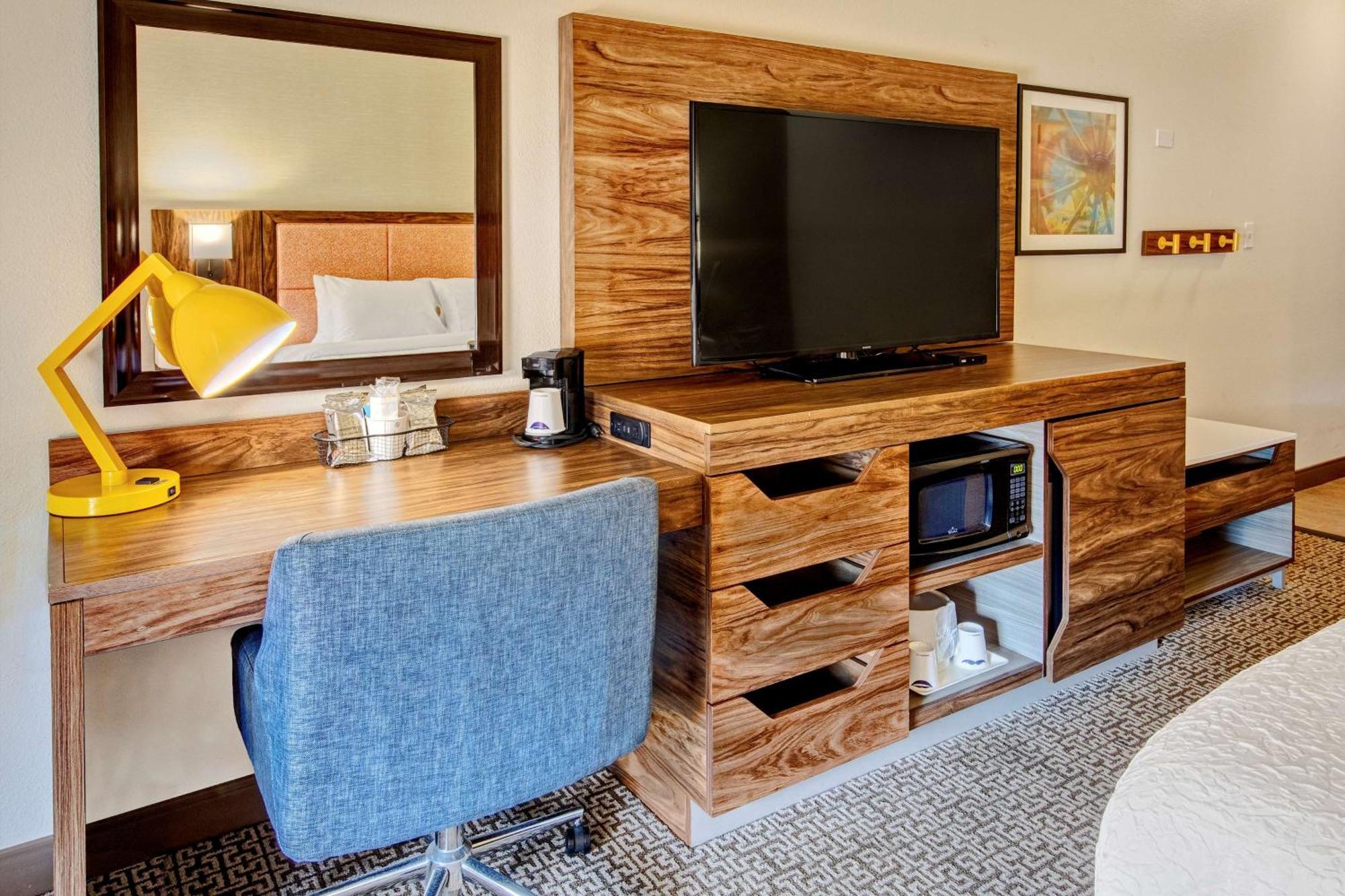 King Room - Mobility Access/Non-Smoking