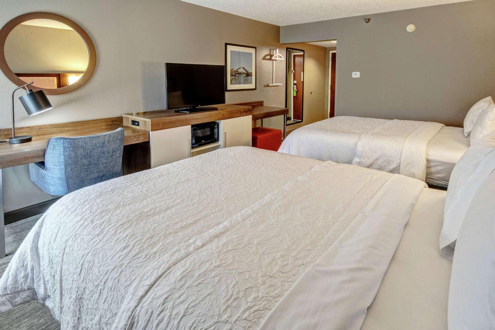 Room with Two Queen Beds - Non-Smoking