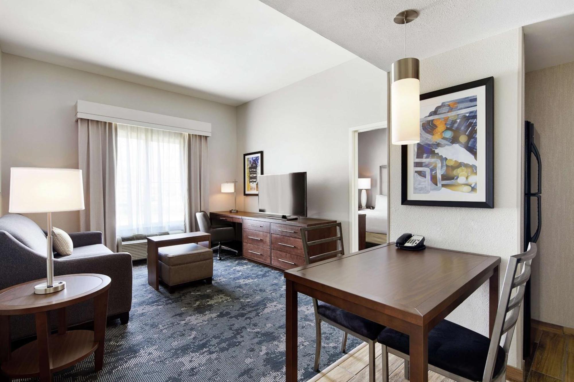 One-Bedroom King Suite Non-Smoking