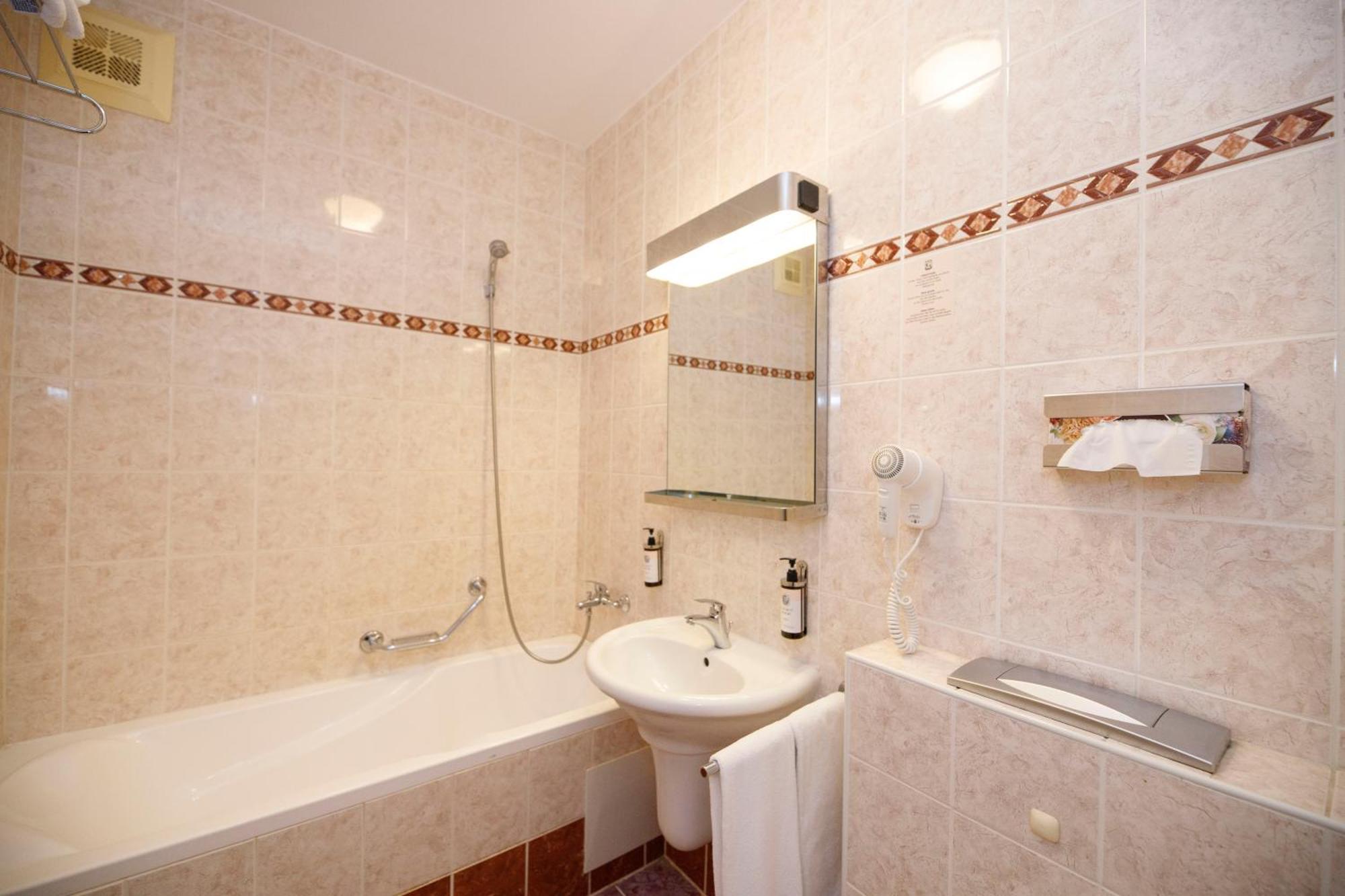 Standard Double or Twin Room