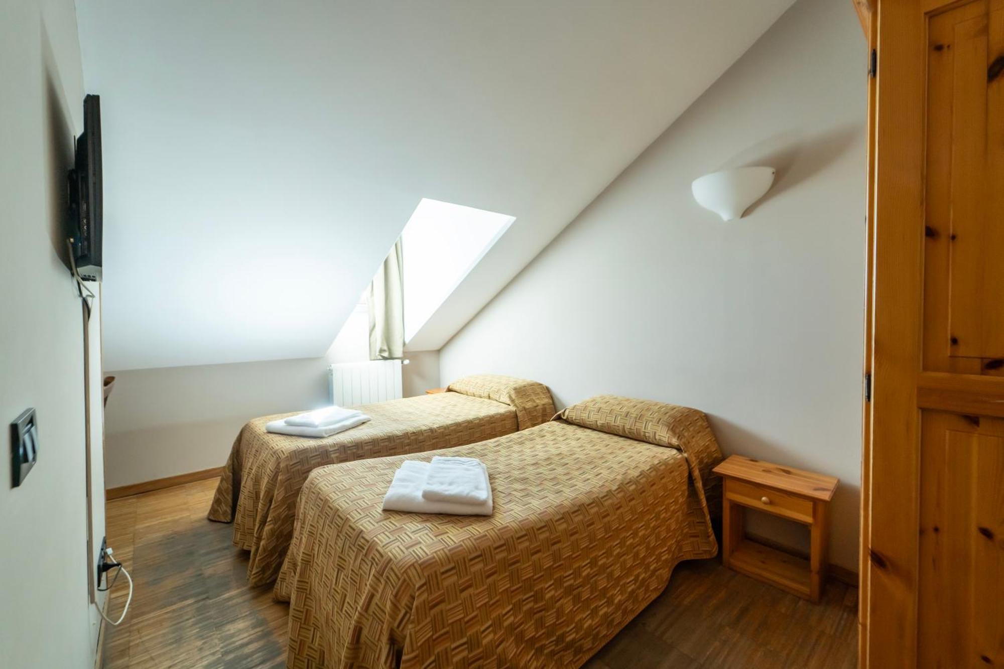 Classic Quadruple Room,1562938717:JPEG