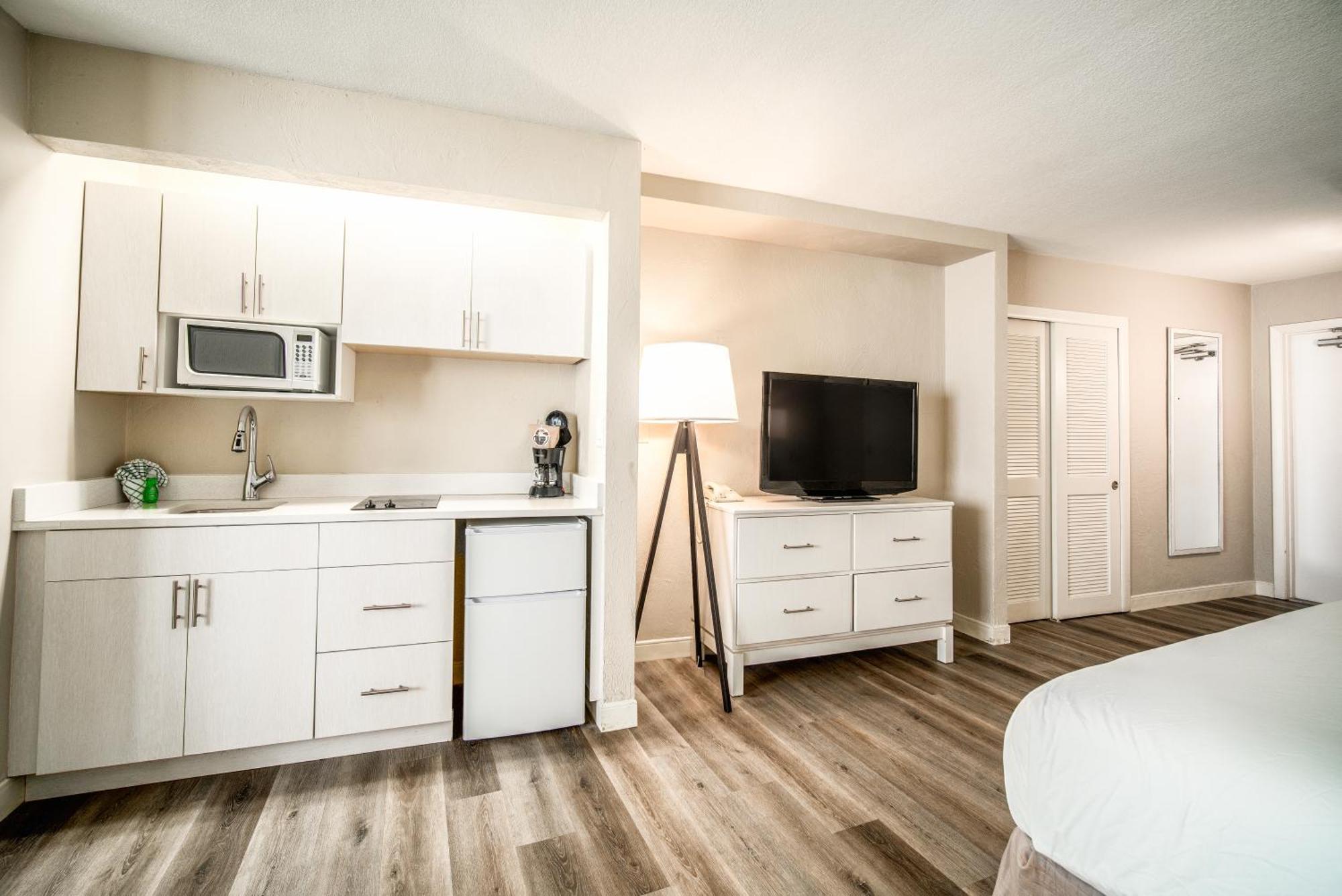 Family Suite Oceanfront View