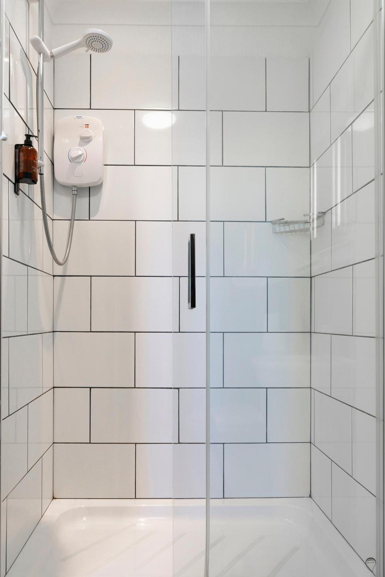 Family Room Private Bathroom