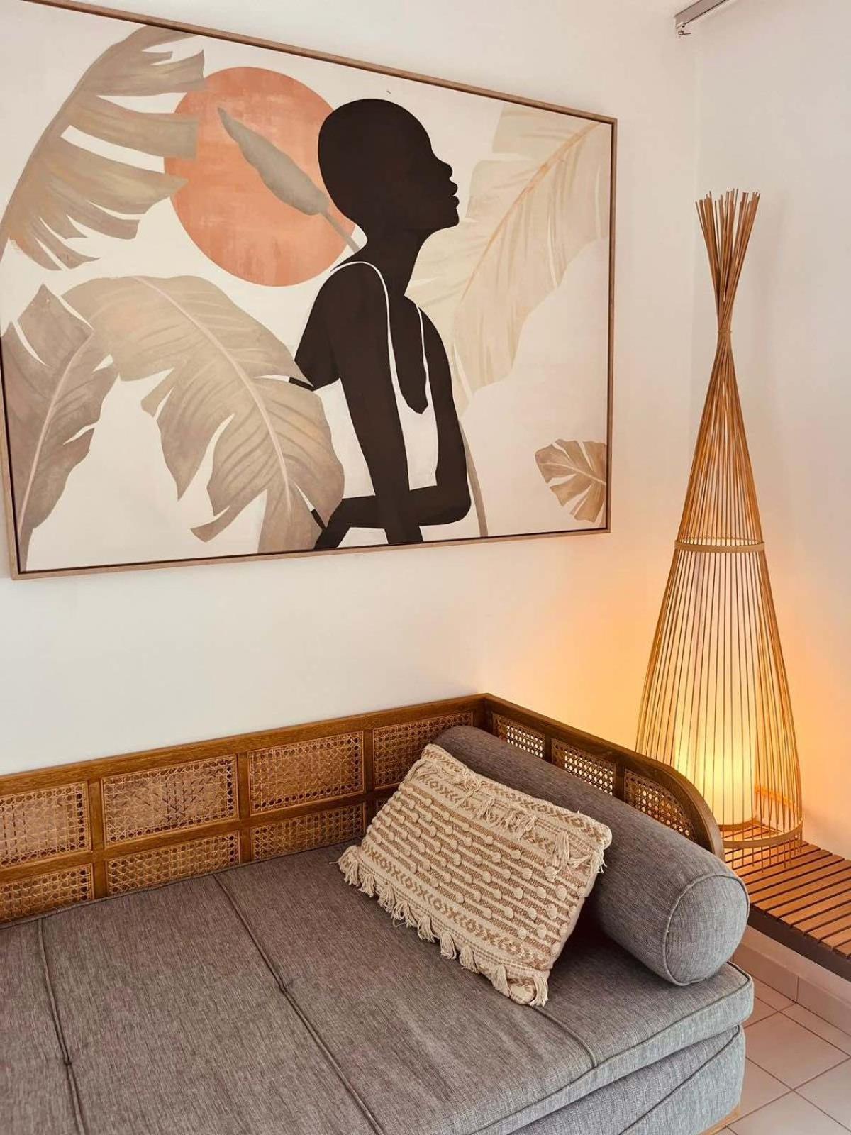 One Bedroom Apartment