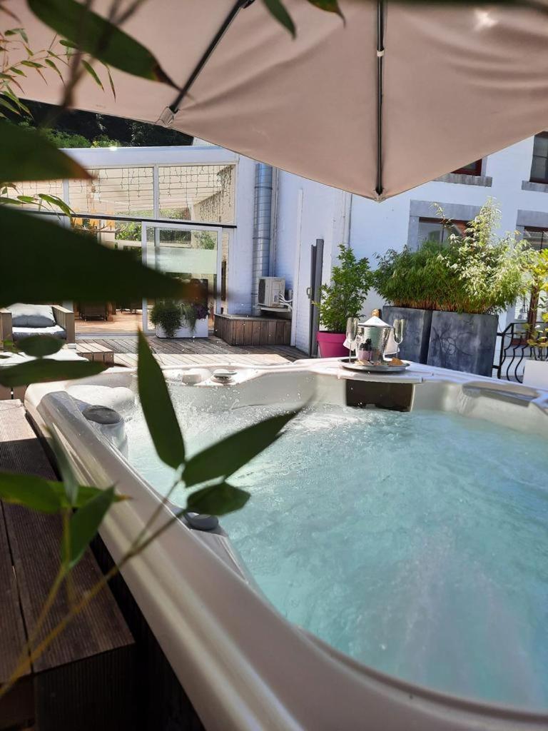 Suite Hot Tub