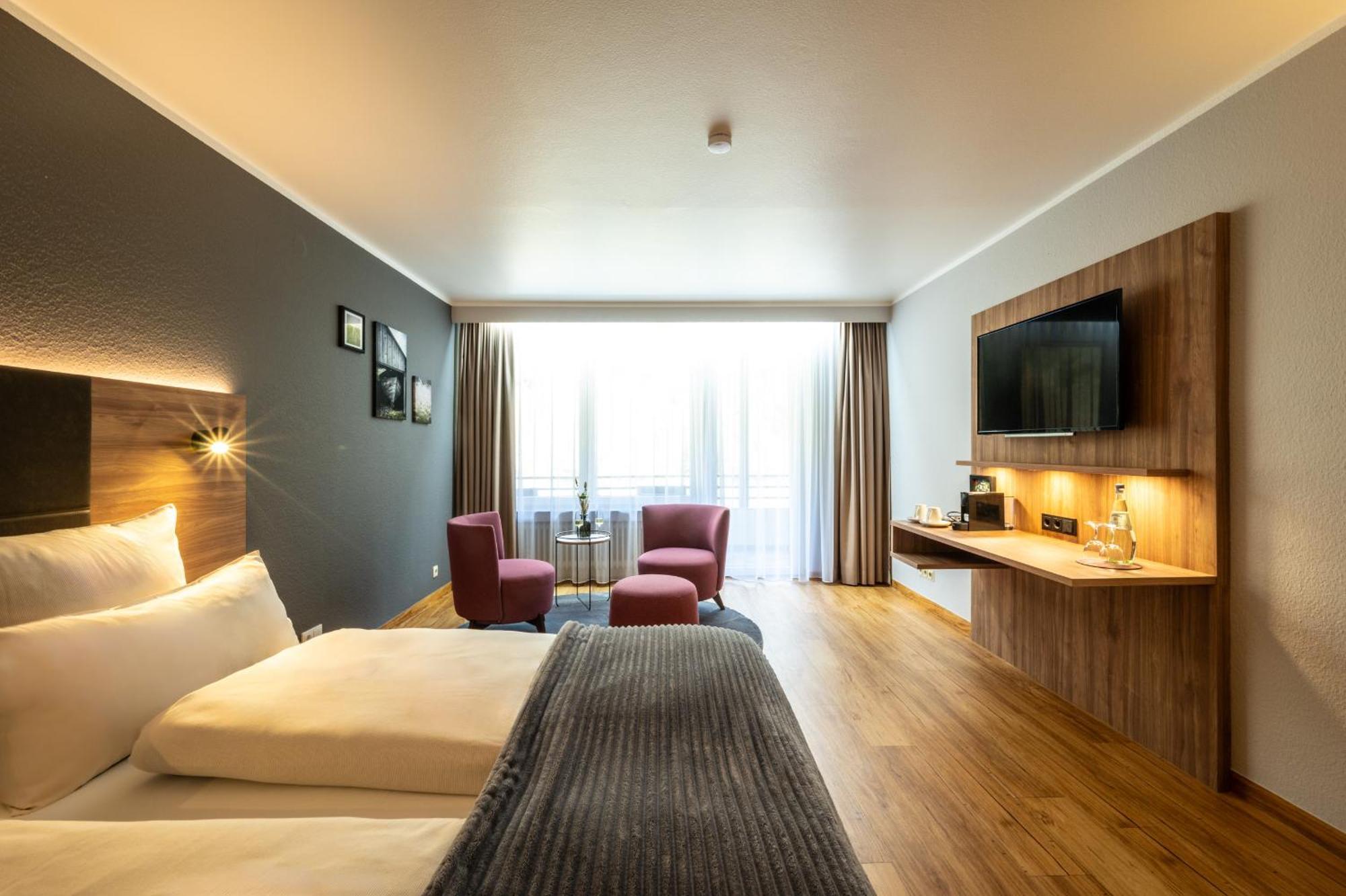 Deluxe Doppelzimmer mit Balkon und Flussblick
