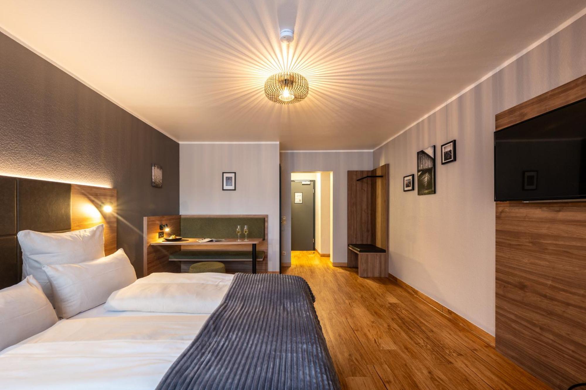 Großes Doppelzimmer
