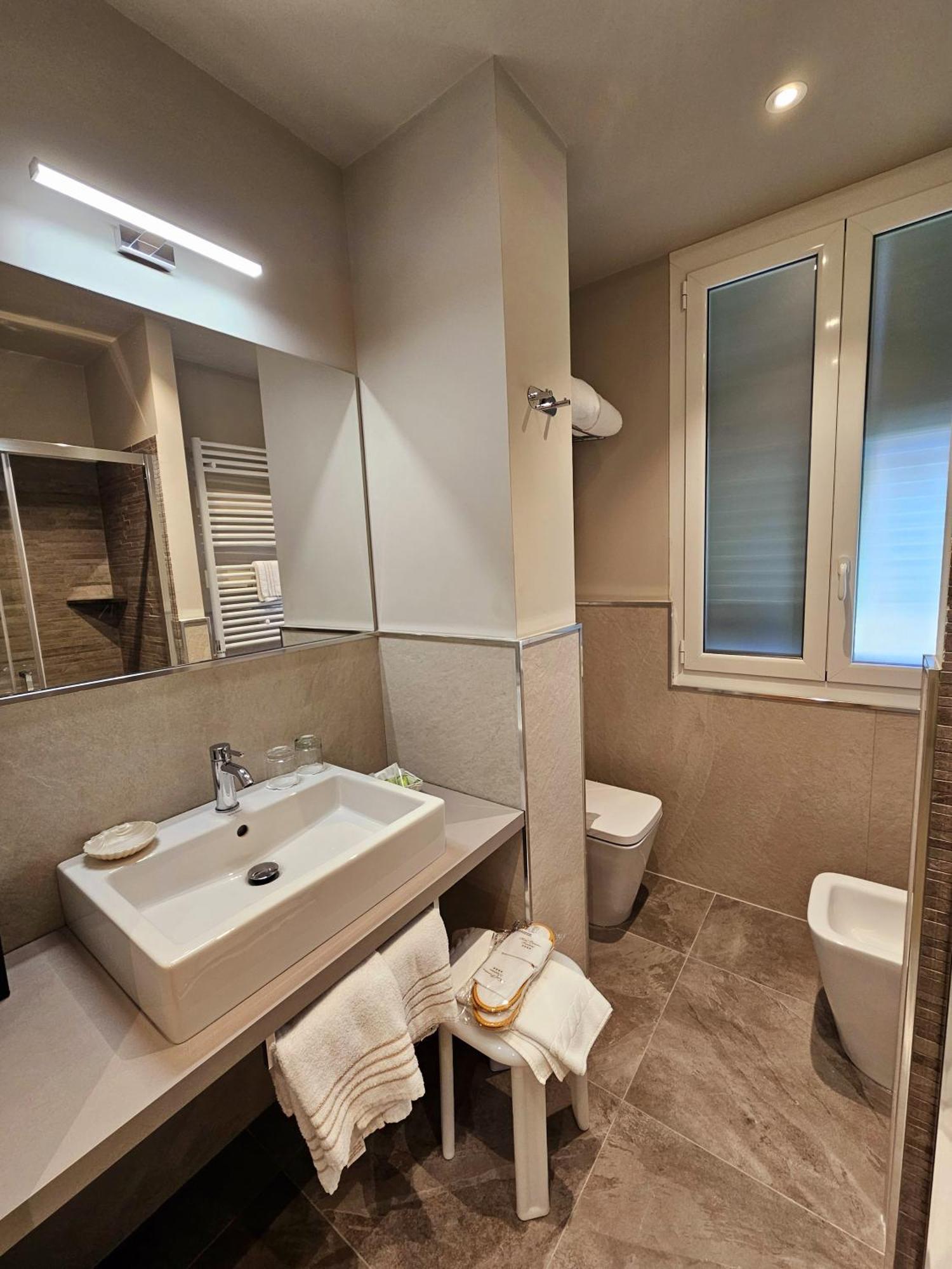 Deluxe Double Room Sea Side