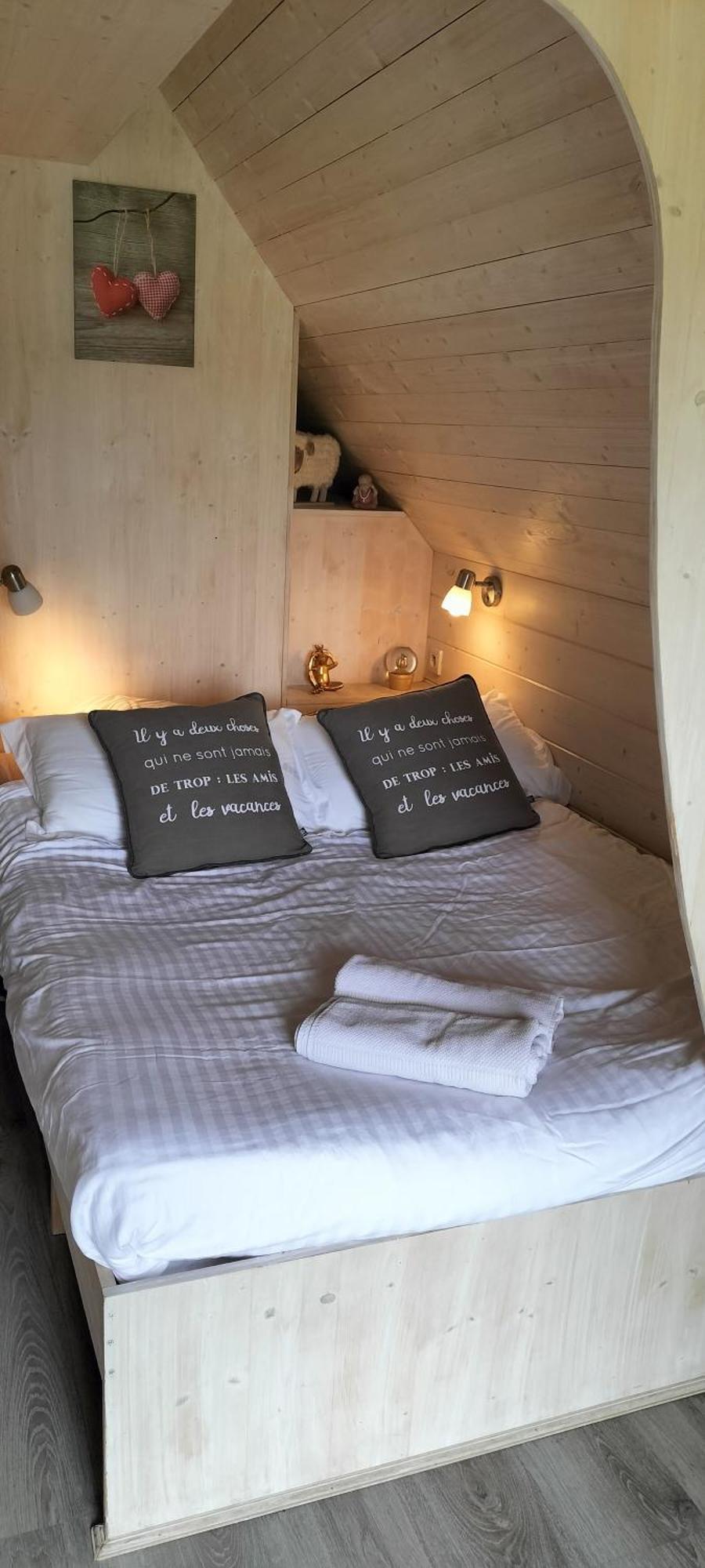 Hut