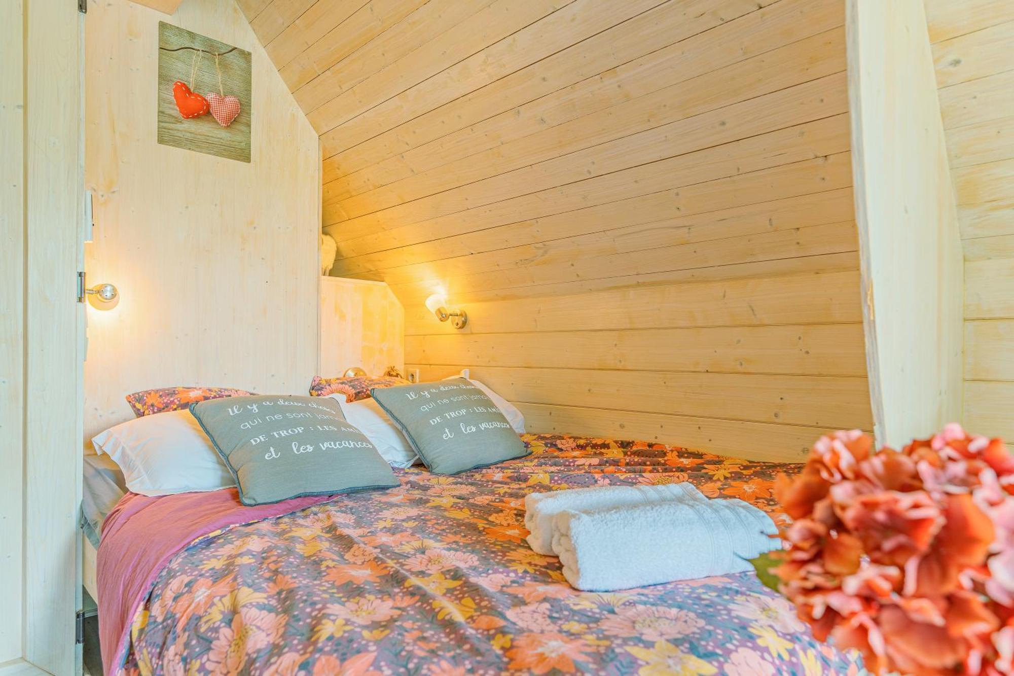 Hut