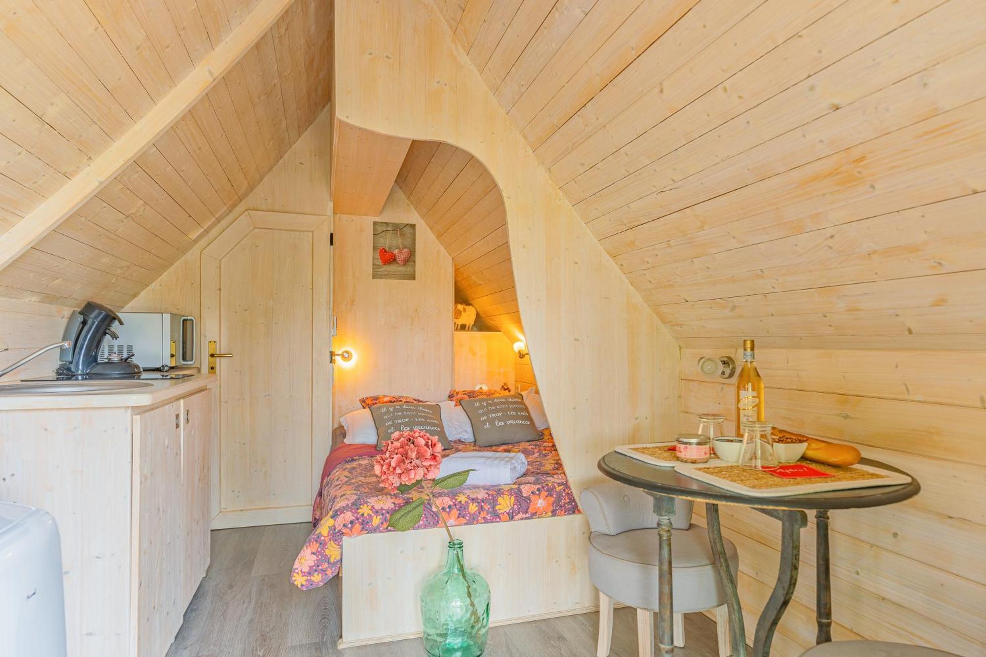 Hut
