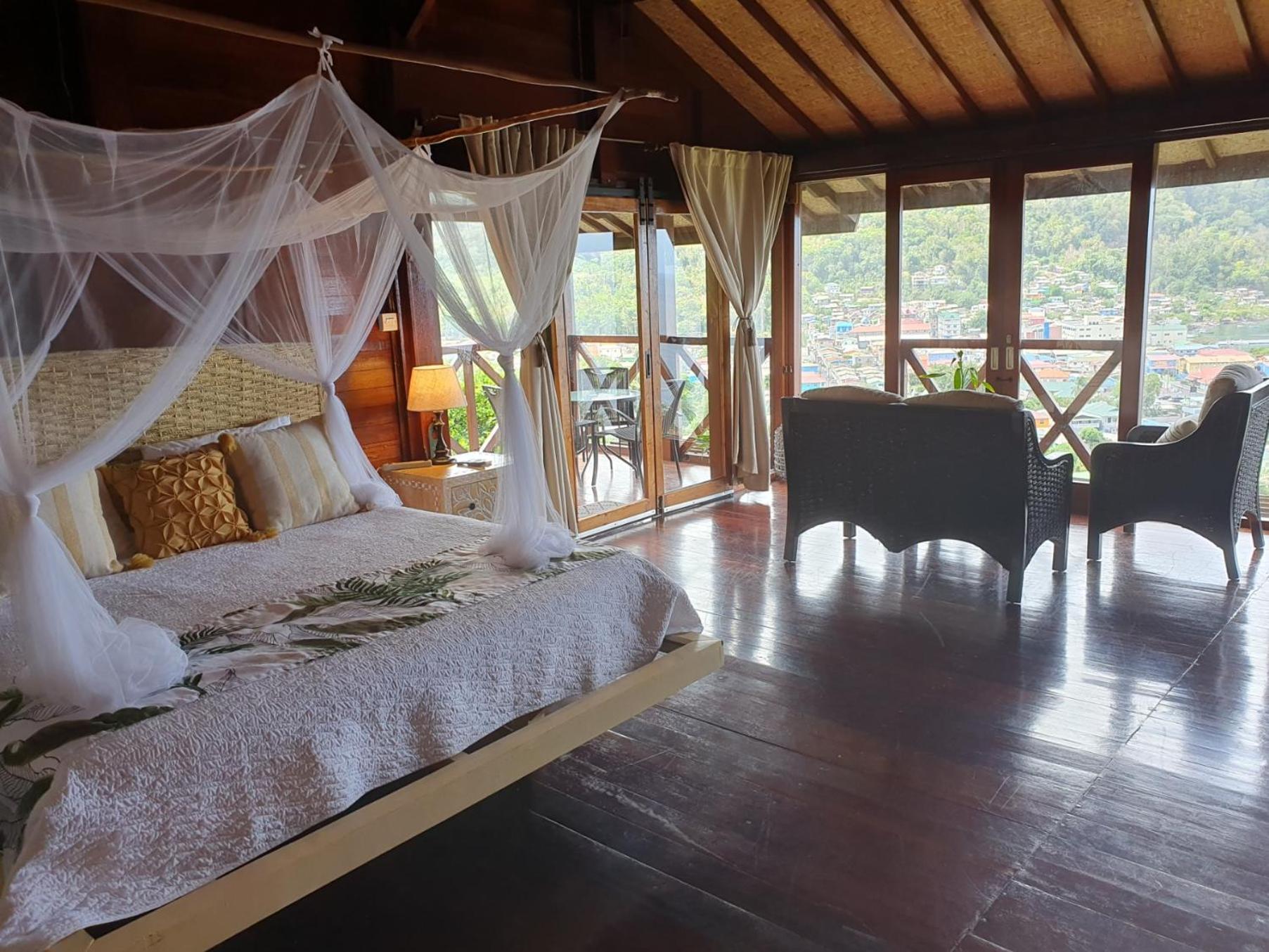 Deluxe Triple Room Sea View