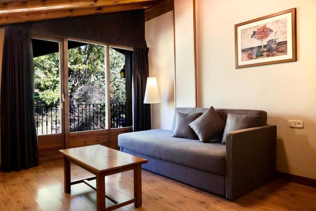Apartment Club Access