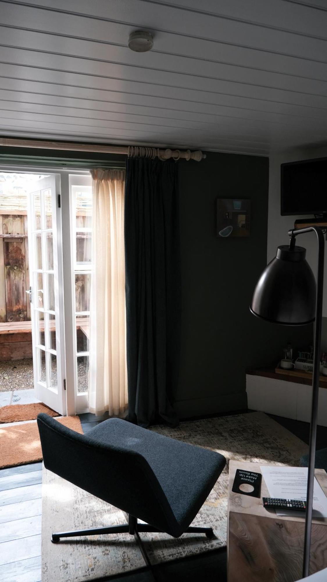 Room Eight