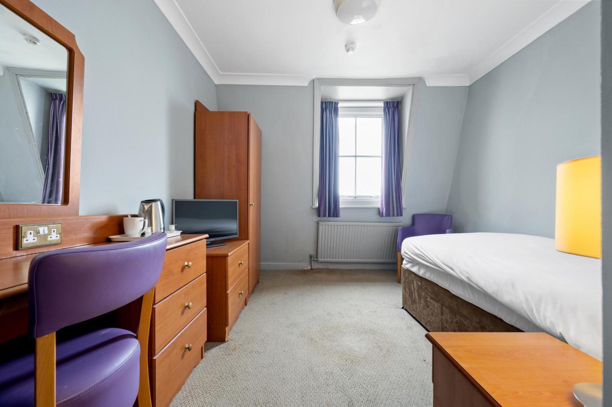 Standard Single Room with Sea View