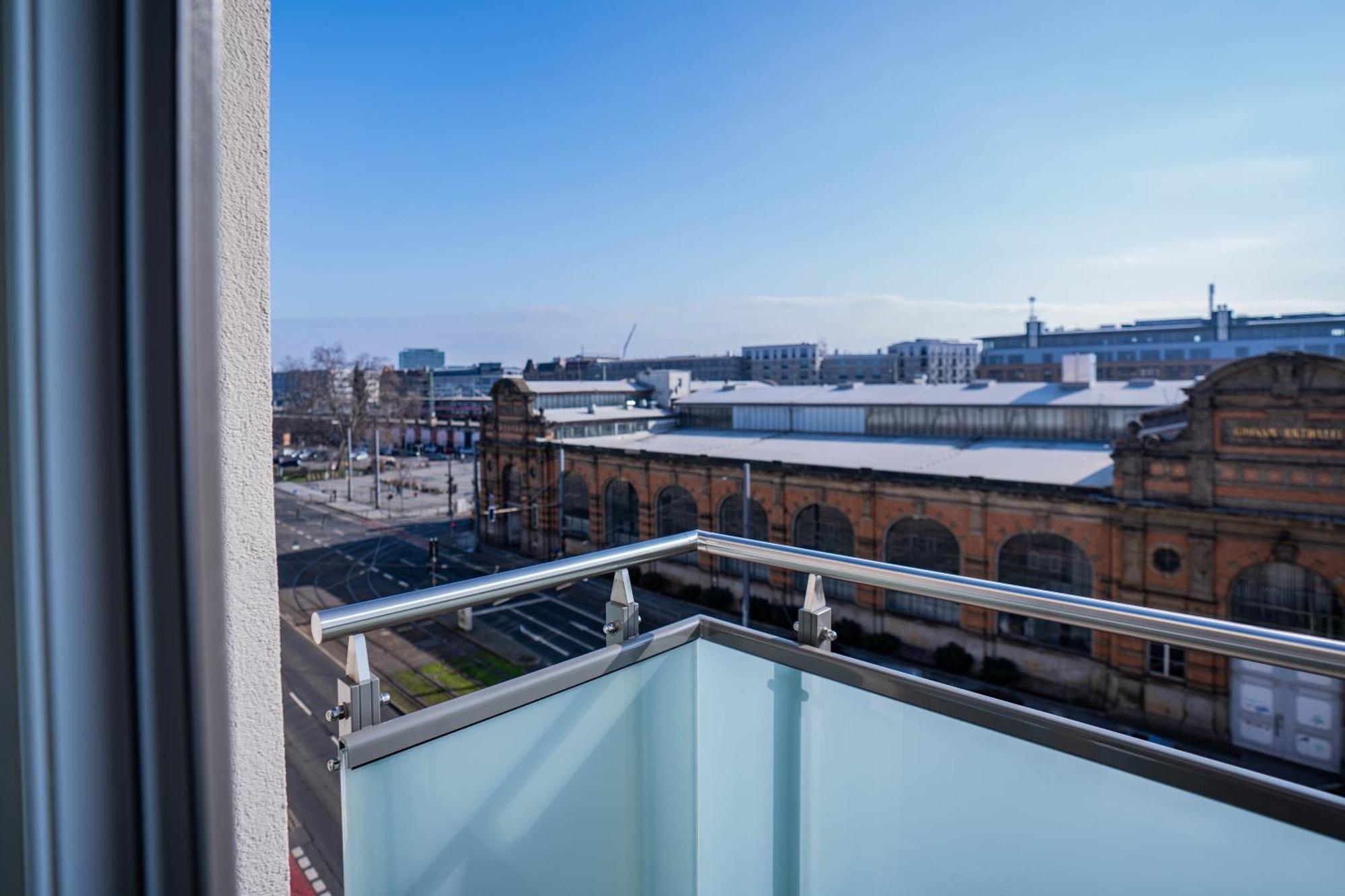 Design Room Balcony