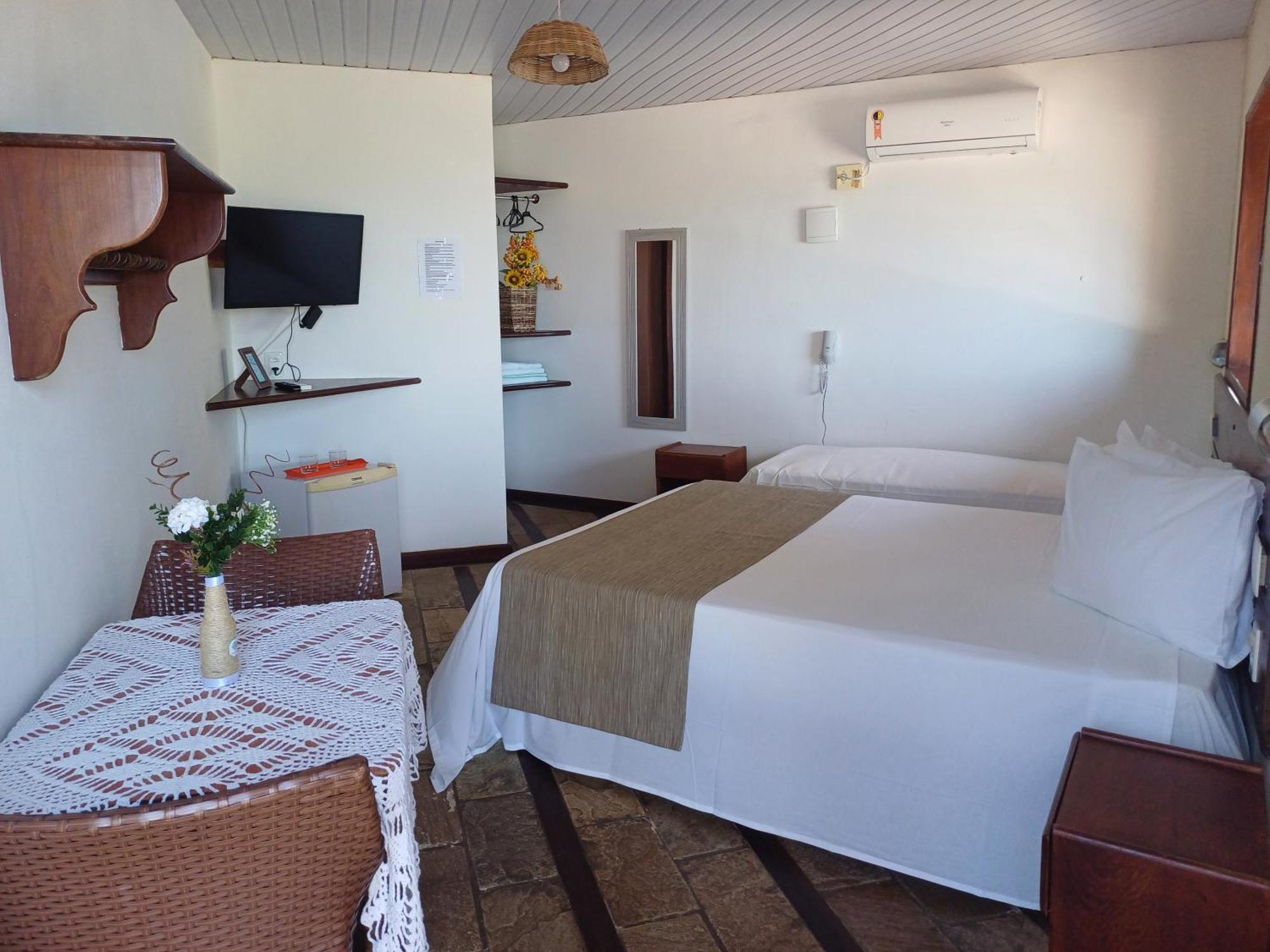 Quarto Standard com Cama de Casal ou 2 de Solteiro