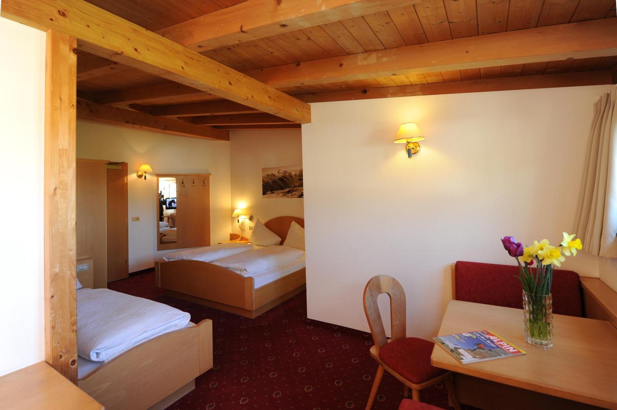 Classic Triple Room