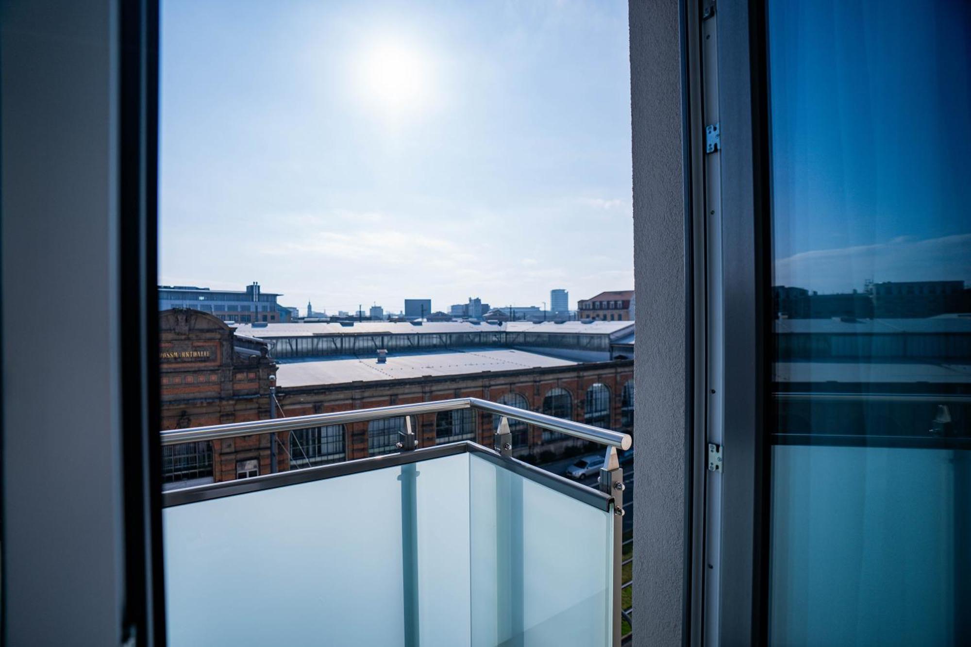 Design Room Balcony