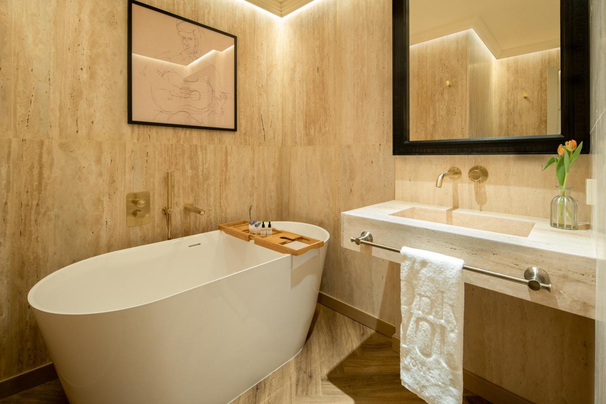 Premium Double Room Bath