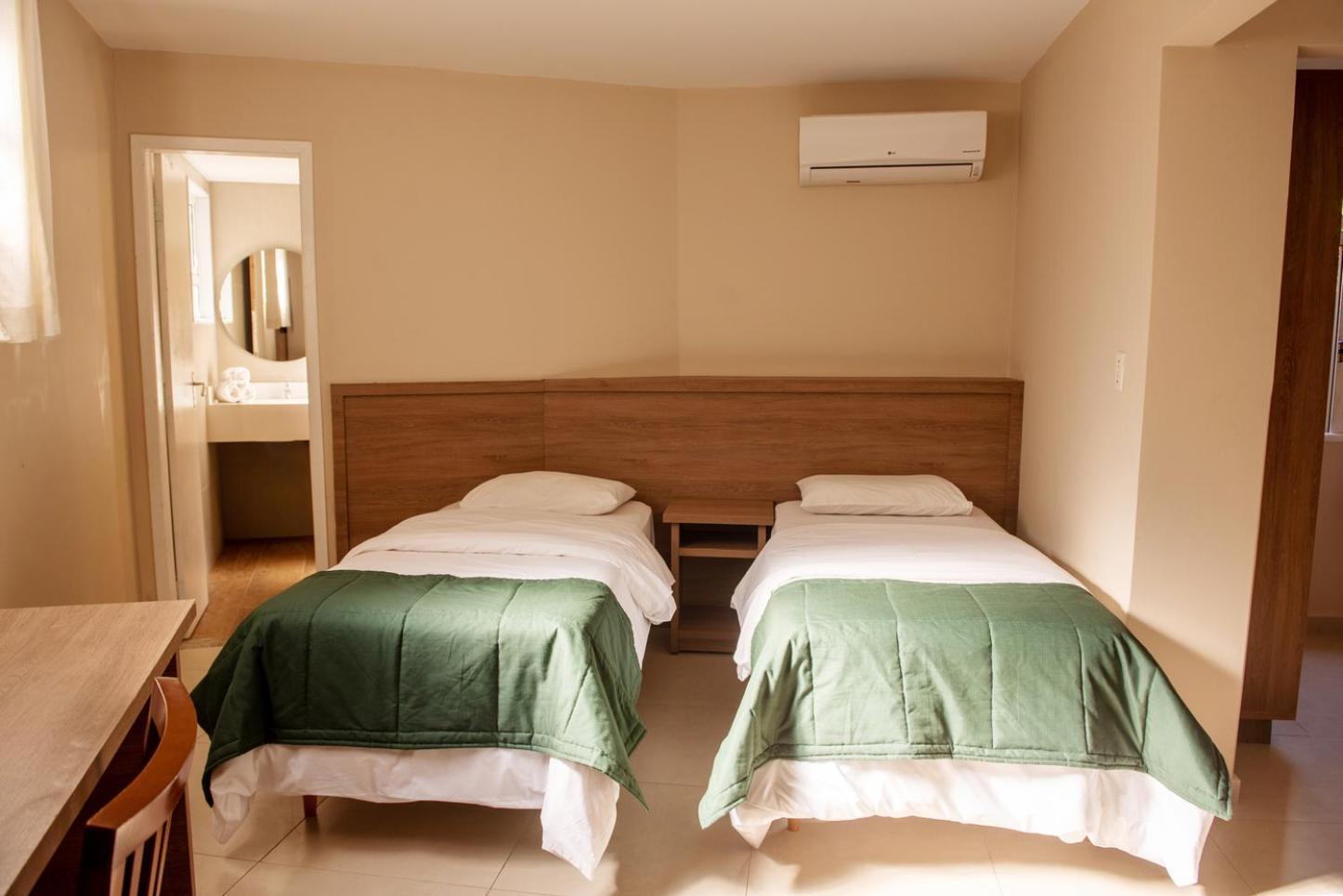 Quarto Quádruplo Standard