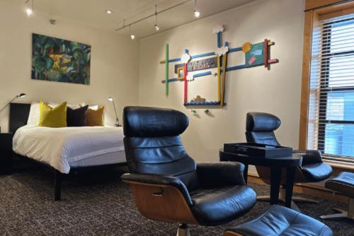 Deluxe Queen Room