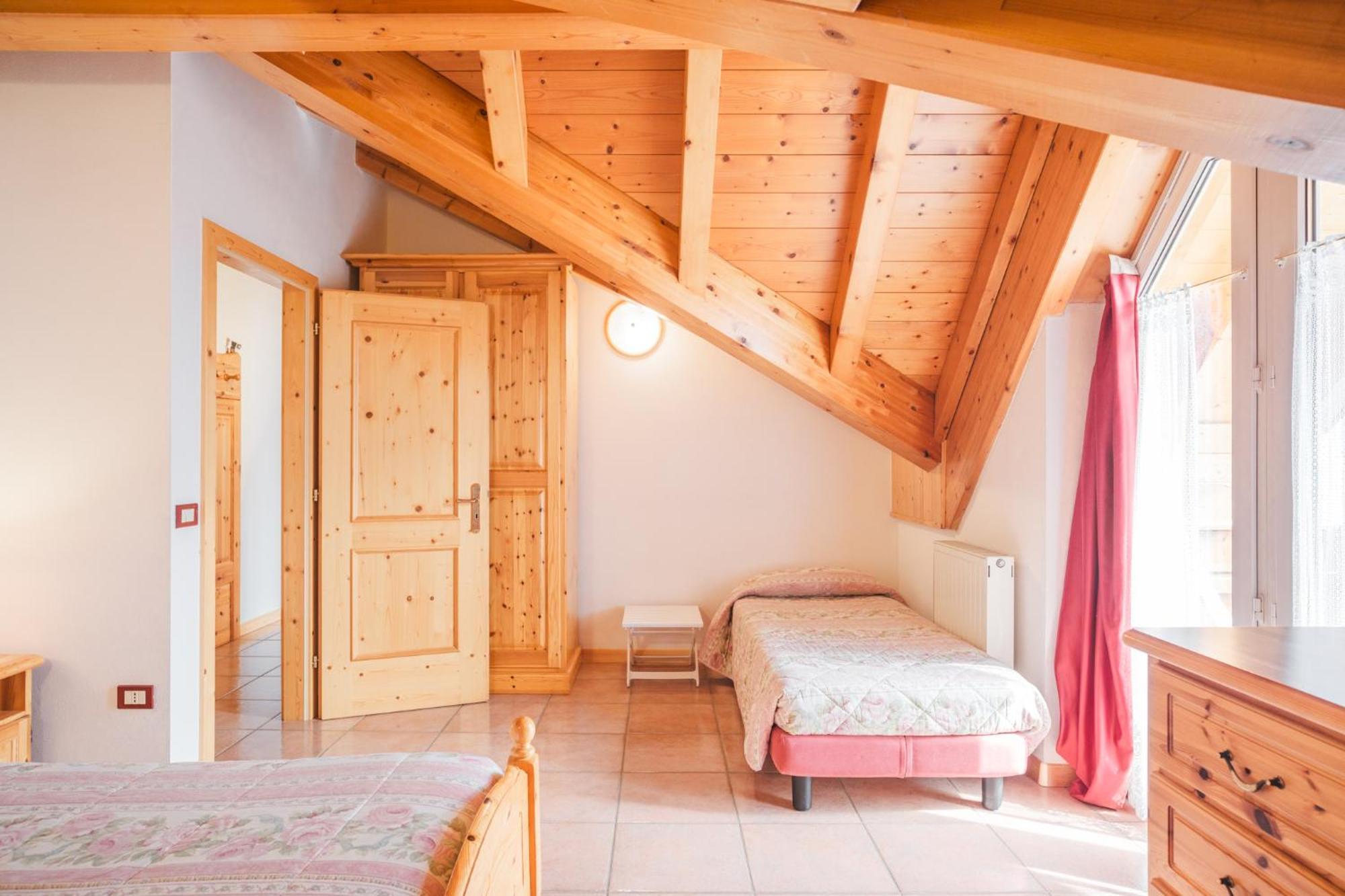 Appartamento con 2 Camere da Letto