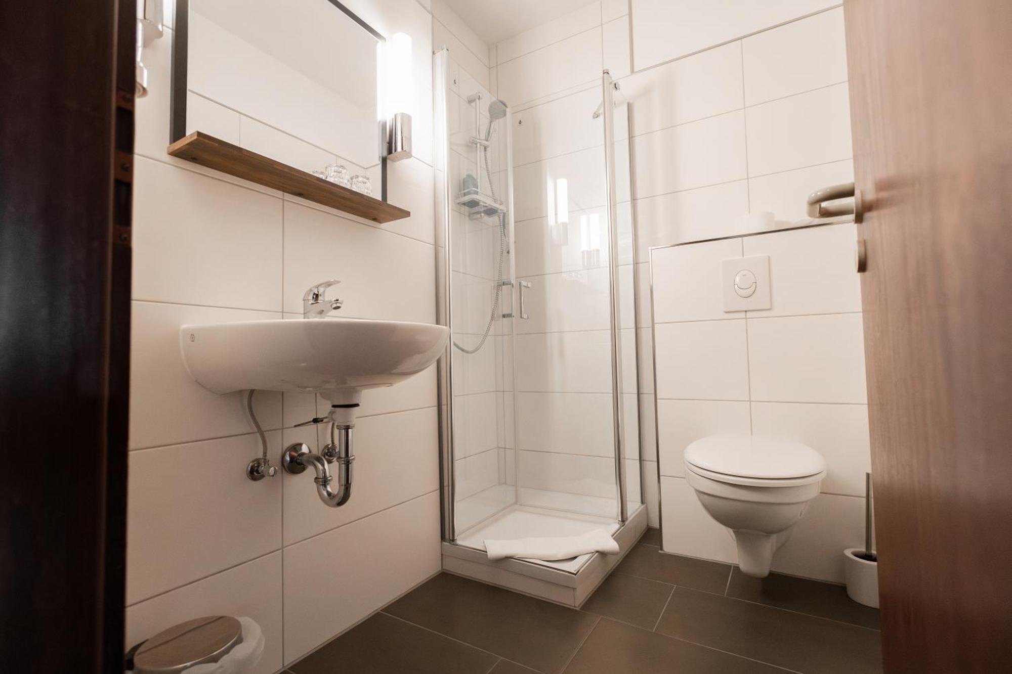 Doppelzimmer mit Balkon