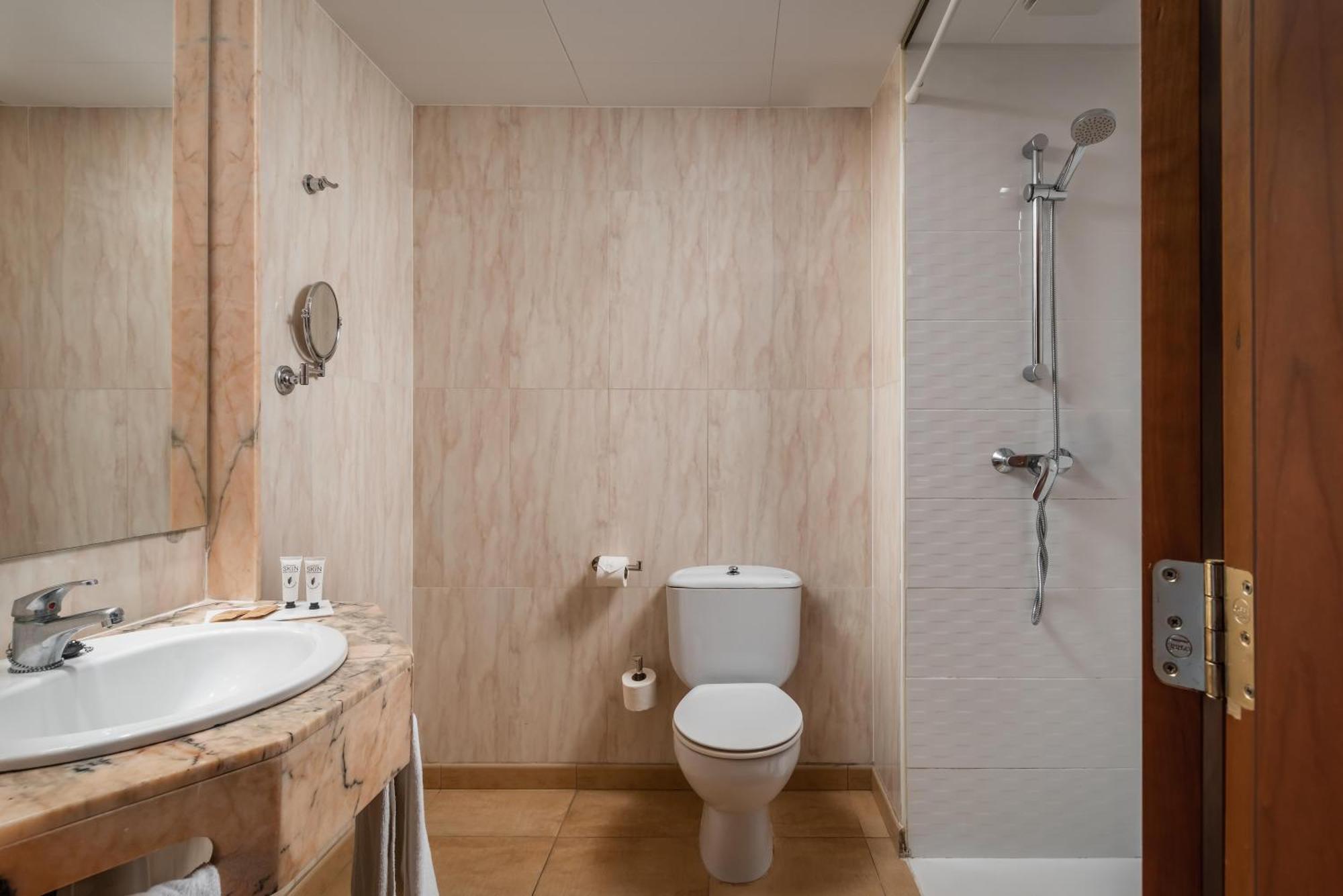 Double or Twin room balcony