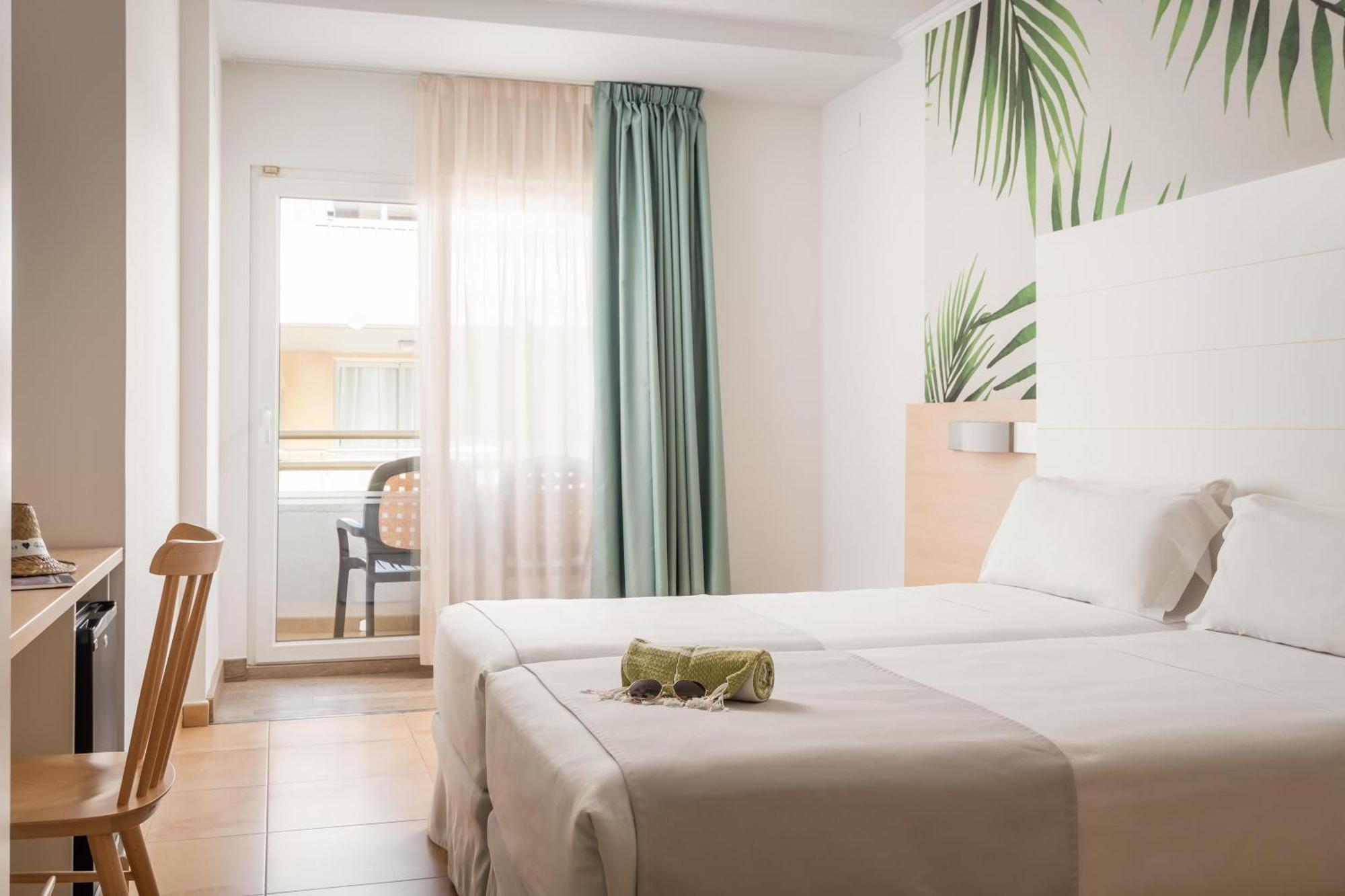 Double or Twin room balcony
