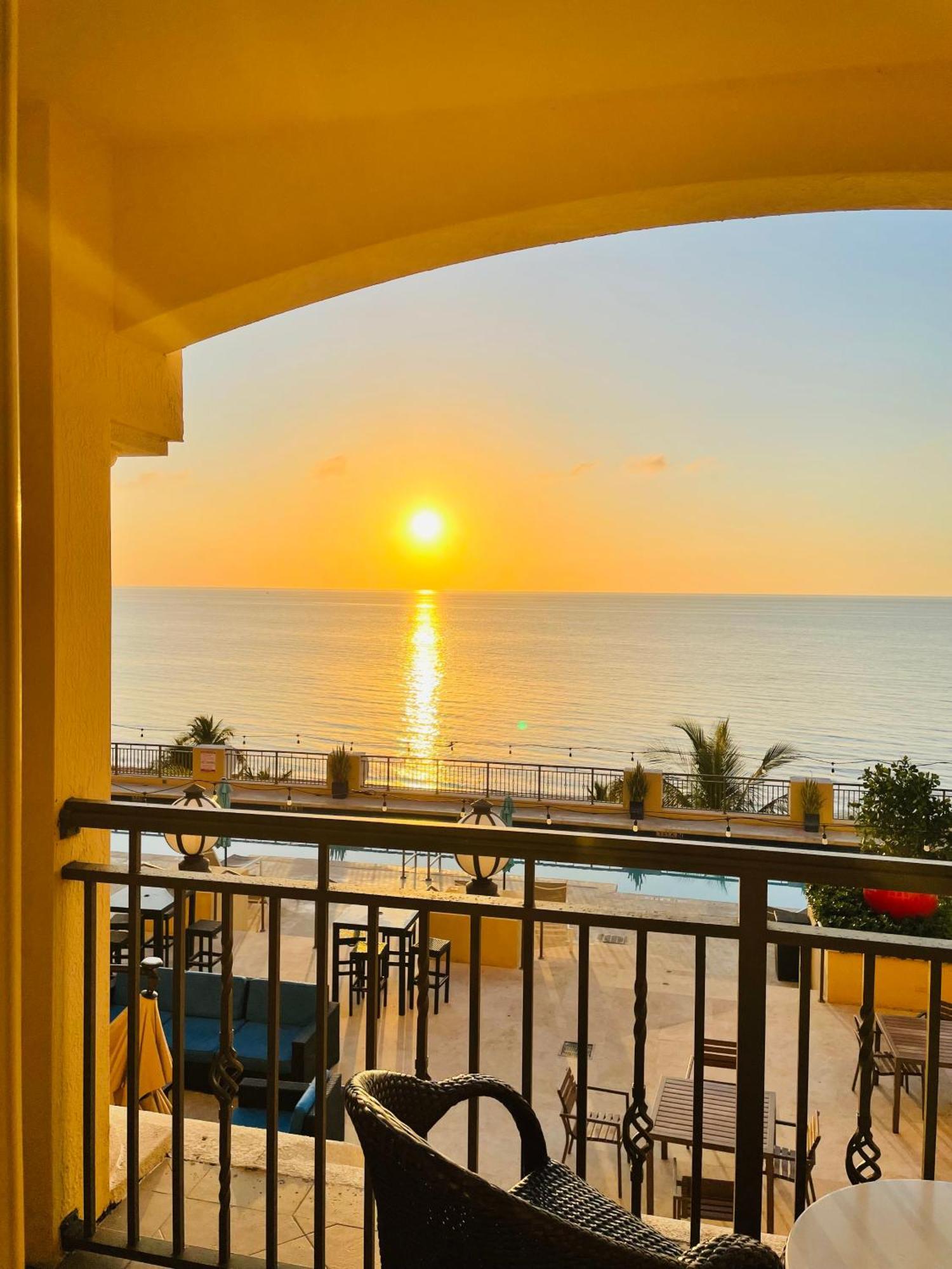 King Studio Oceanfront View
