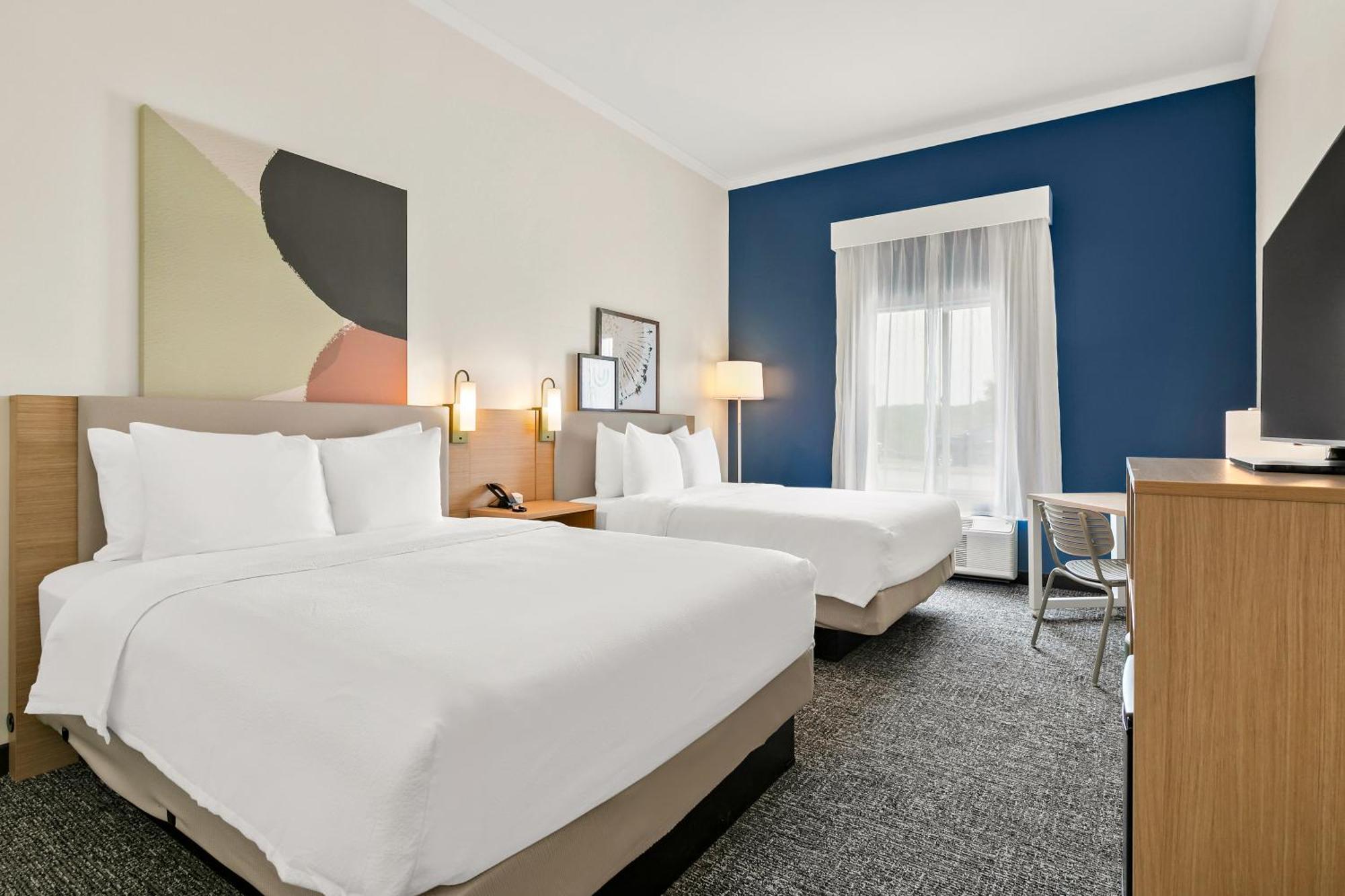 Queen Room with Two Queen Beds
