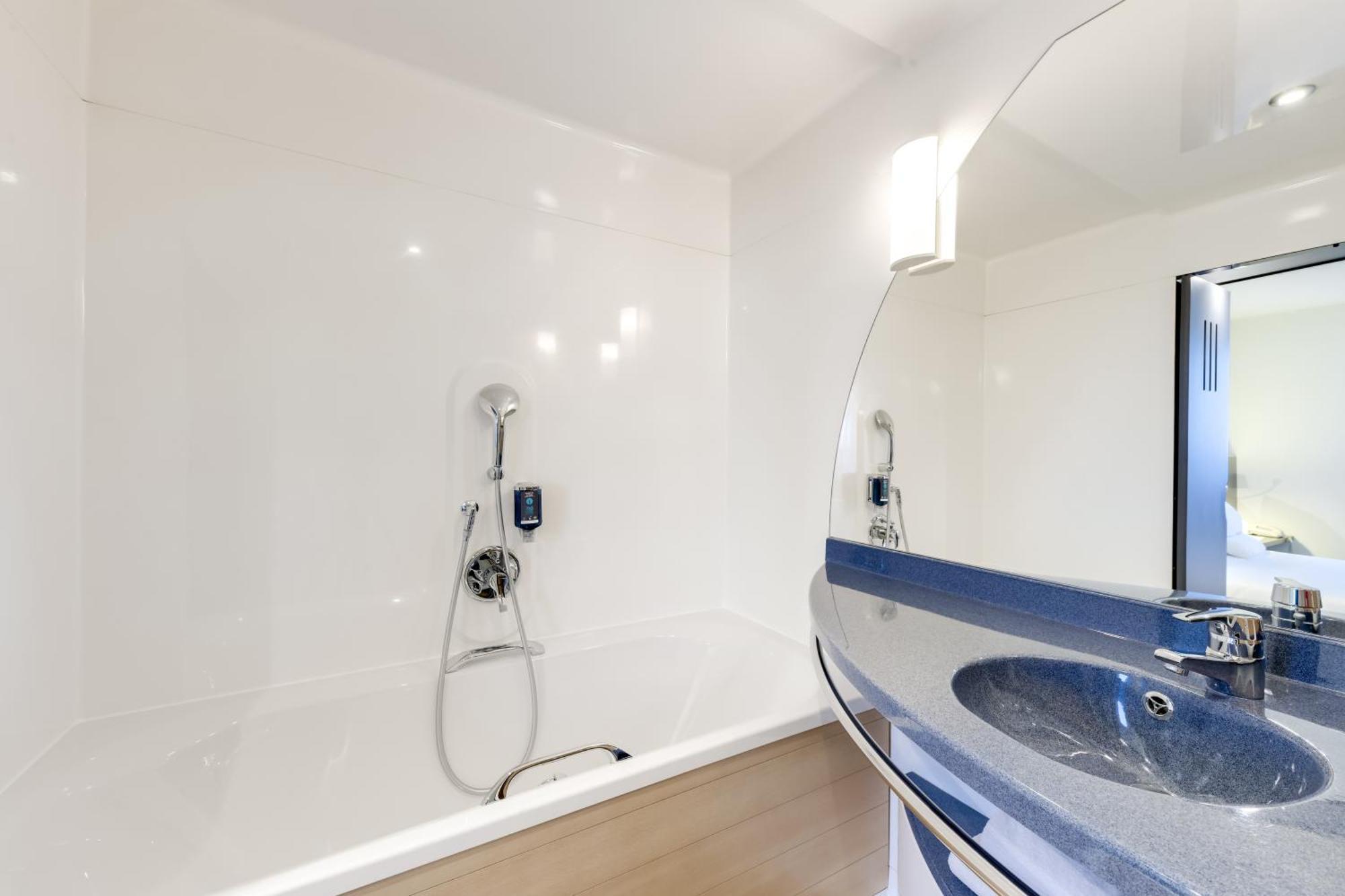 Superior Suite Double Bed Two Single Beds