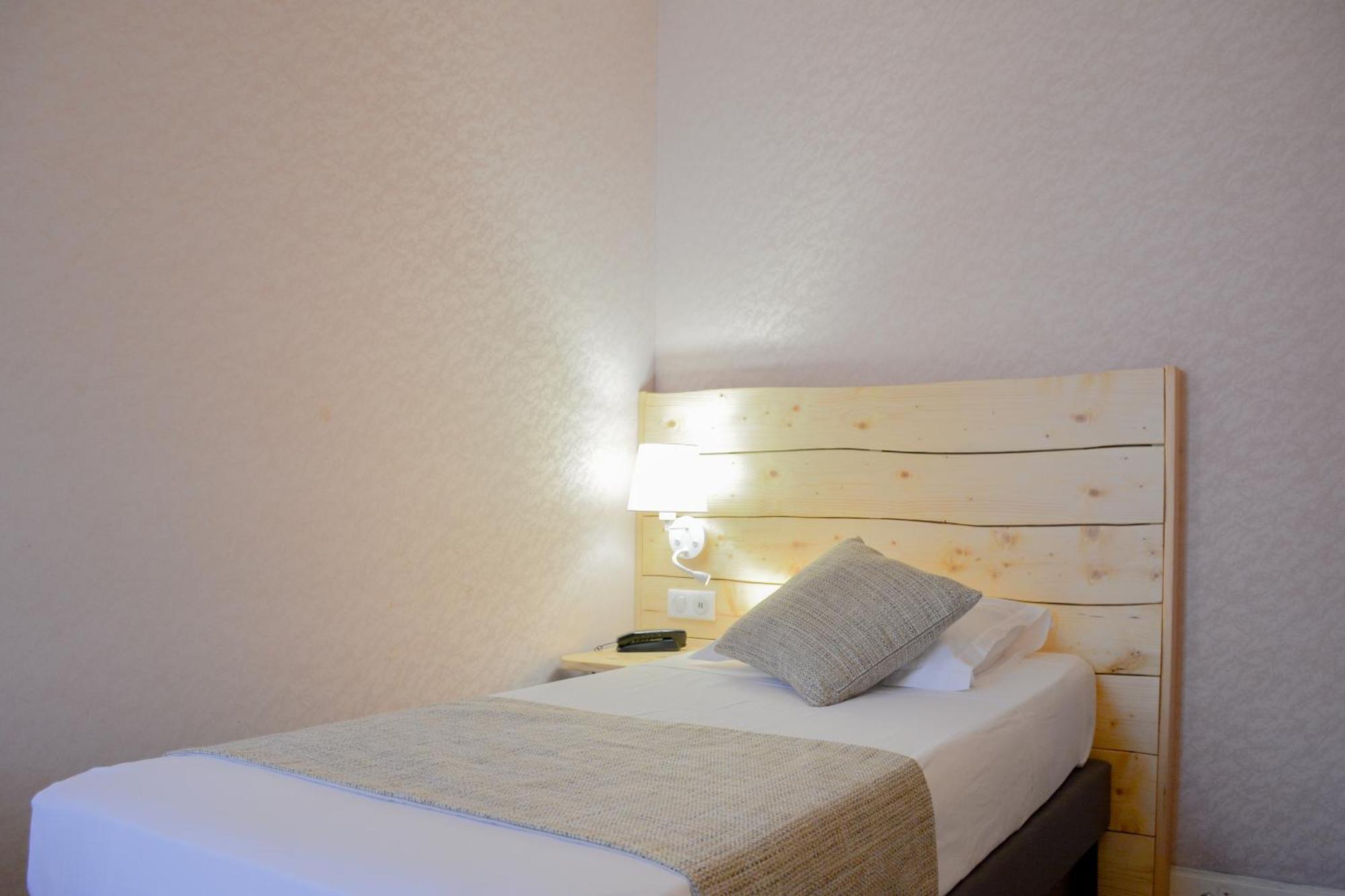 Economy Single Room