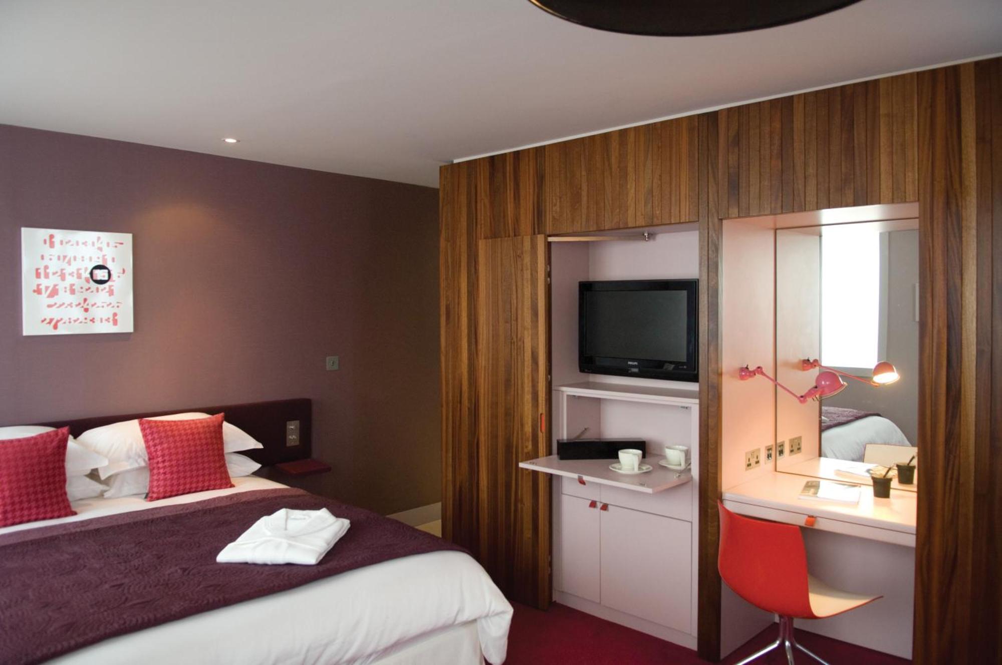 Classic Double Room