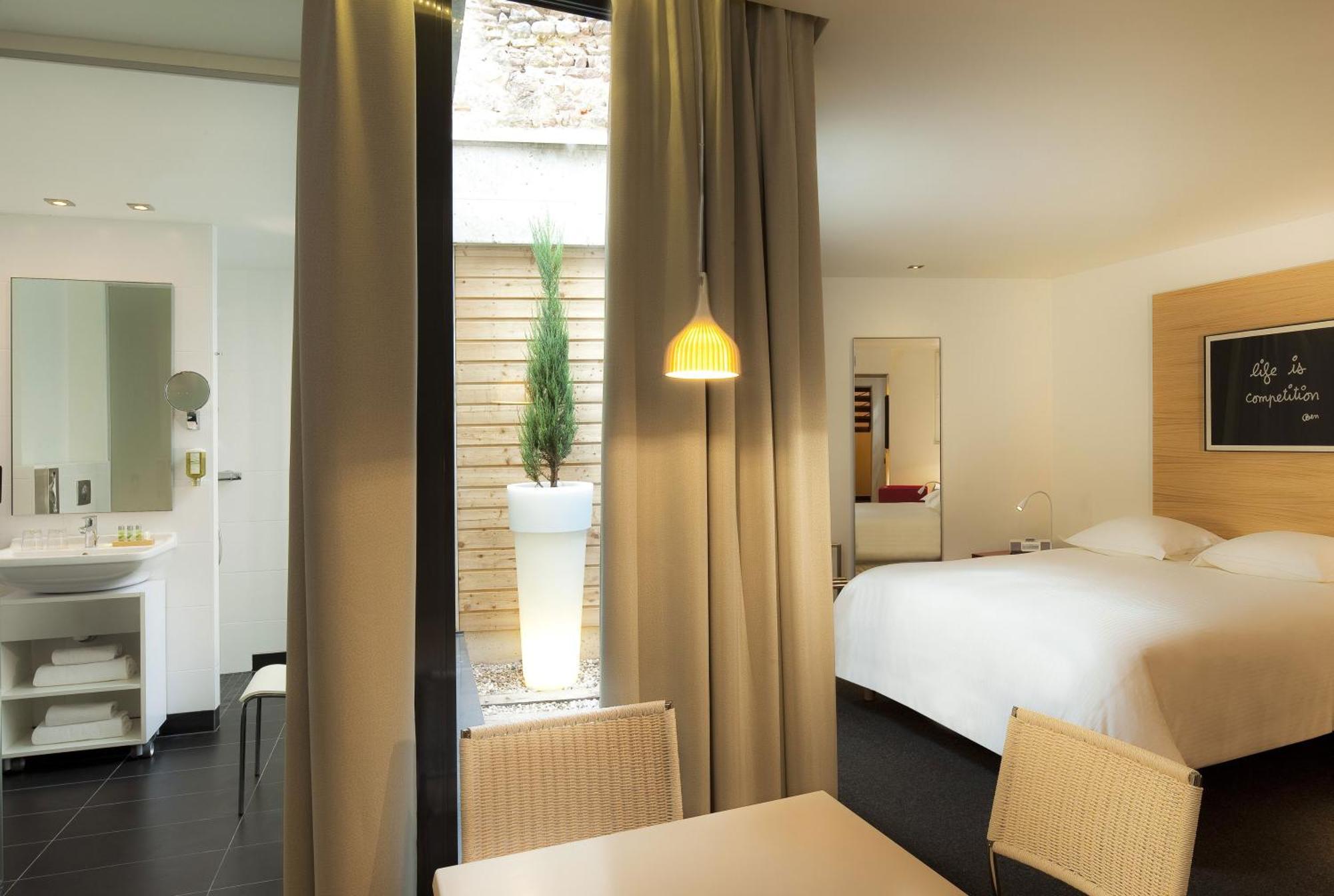 Suite