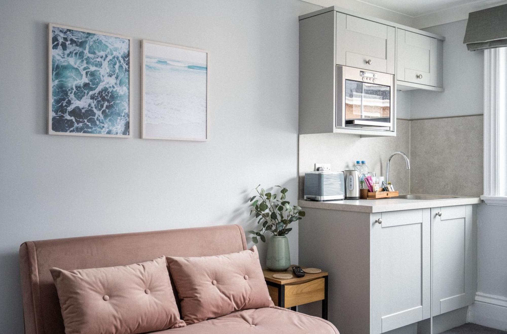 One-Bedroom Suite