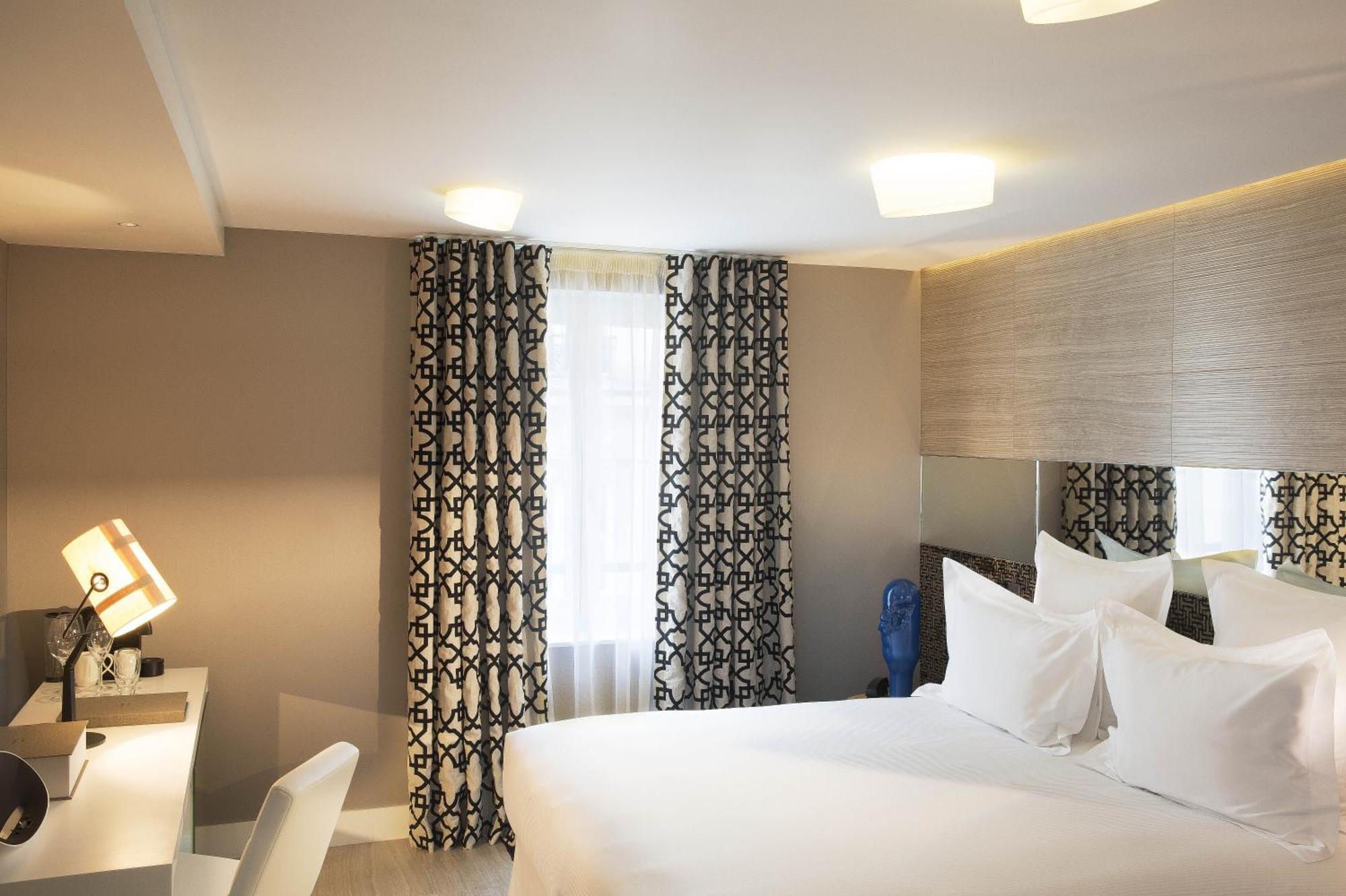 Superior Queen Room