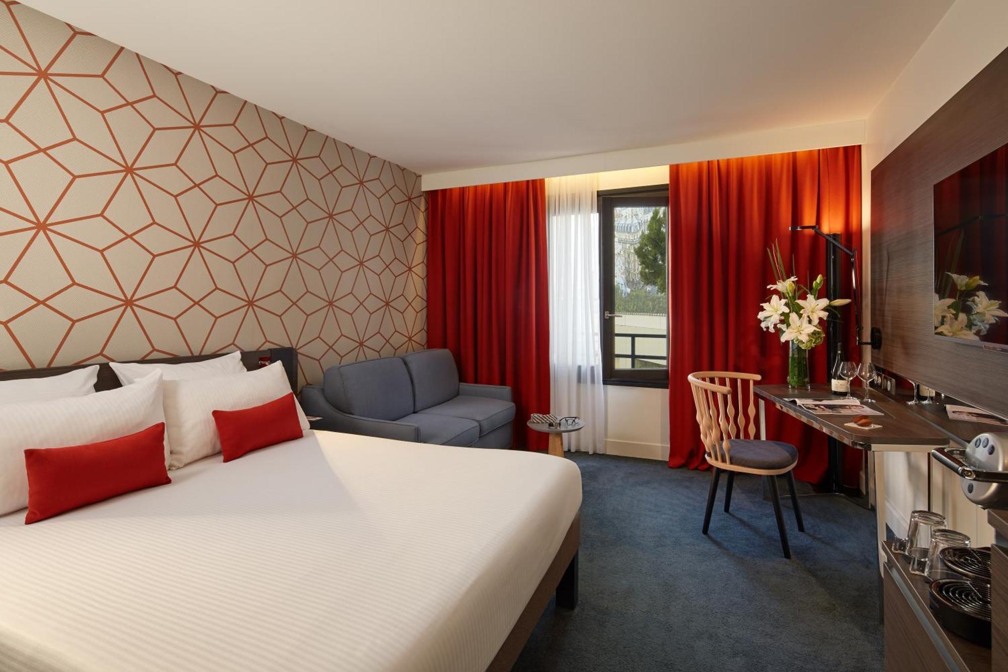 Chambre Lit Queen-Size Exécutive avec Canapé-Lit Double