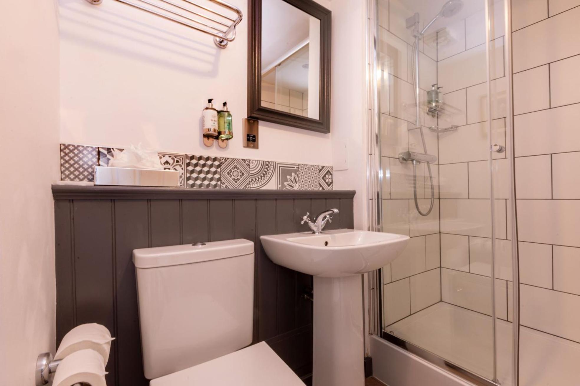 Cosy Single Room