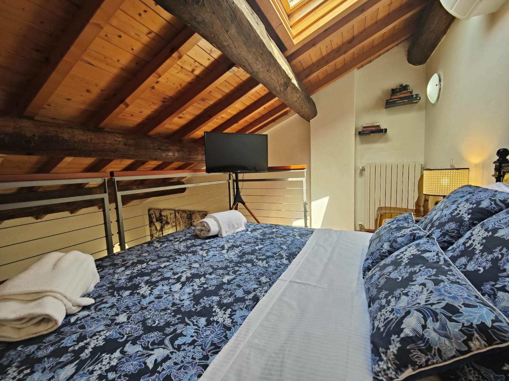 Comfort Triple Room