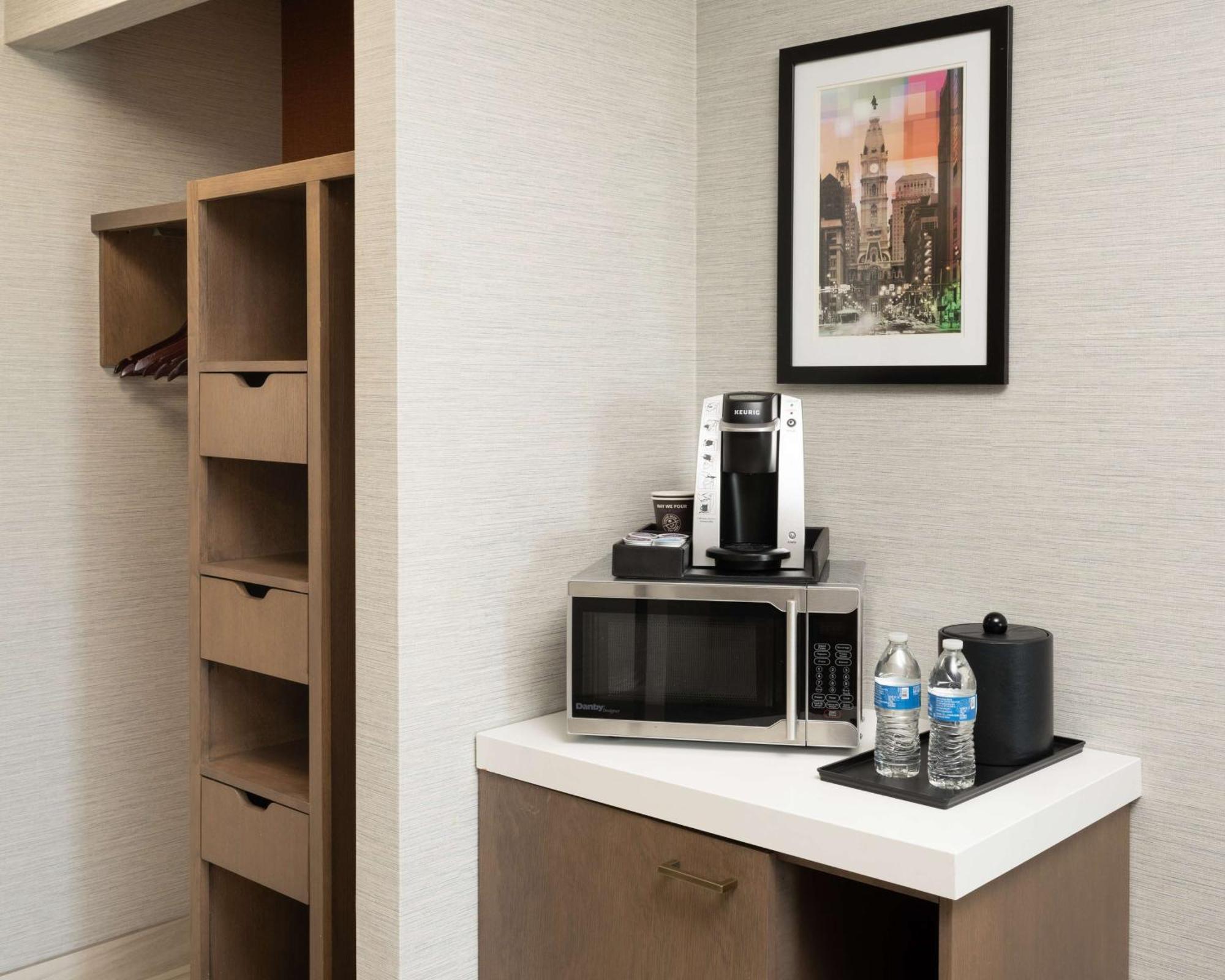 Junior King Suite with Seating Area