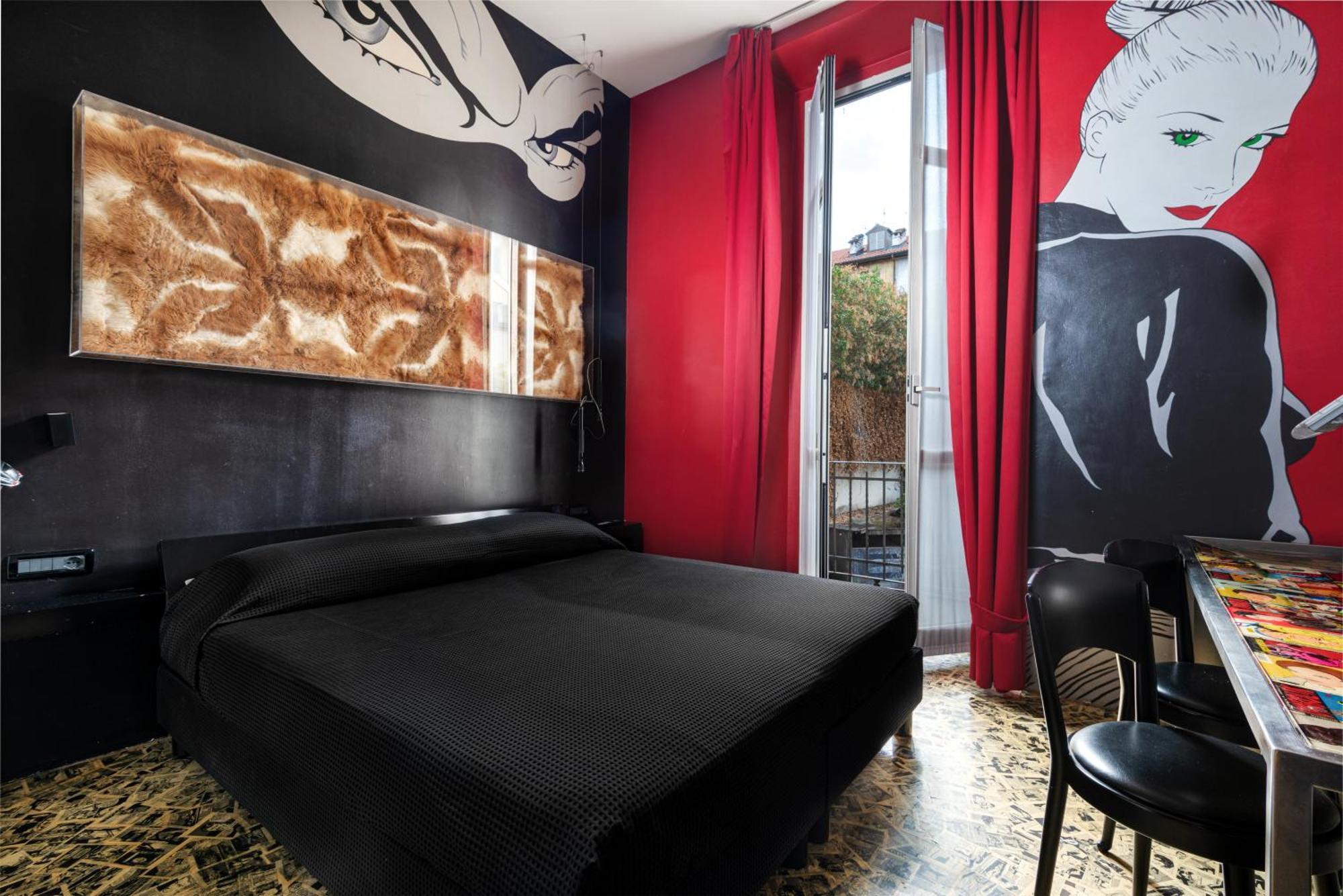 Deluxe Double or Twin Room