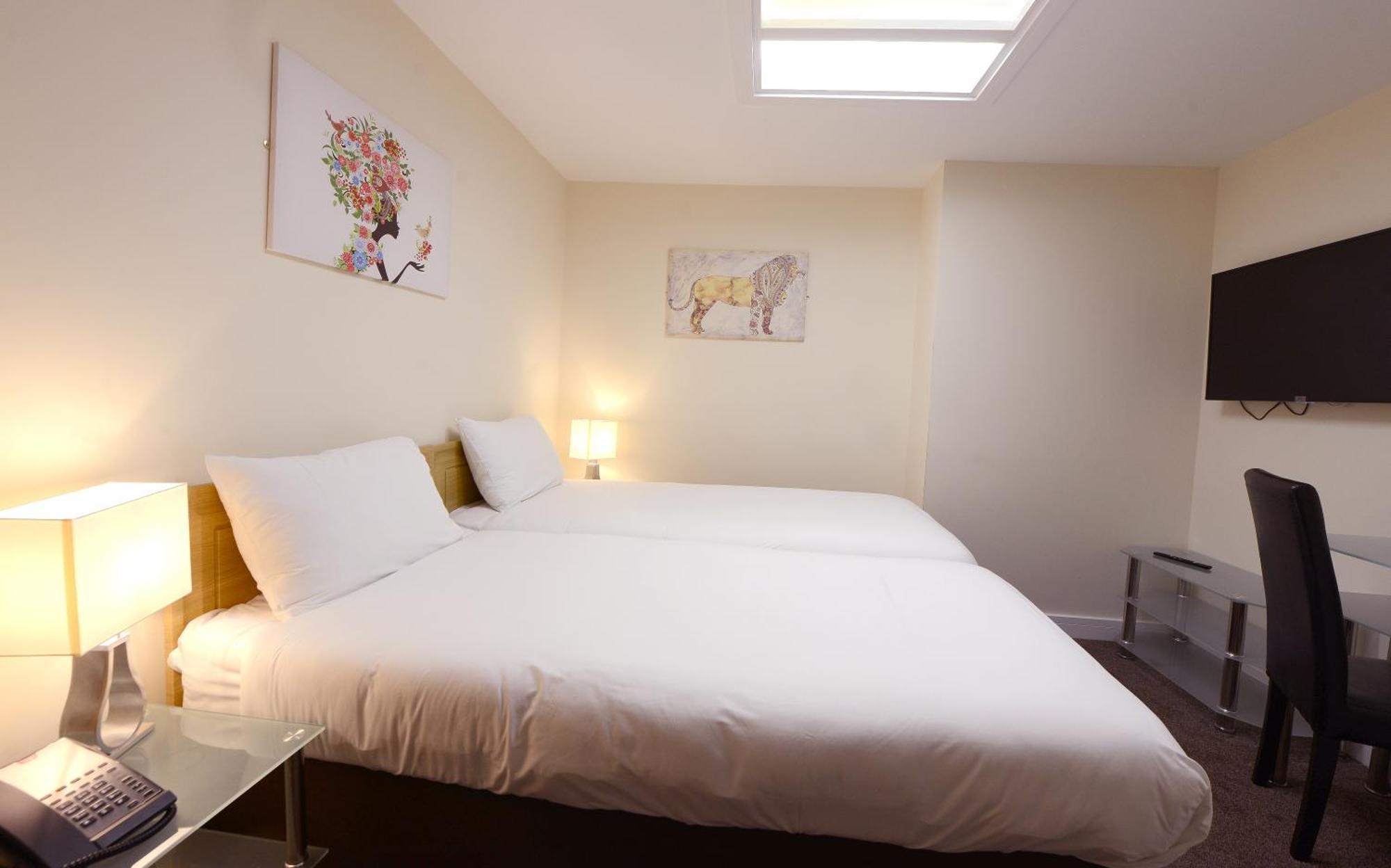 Small Twin Room