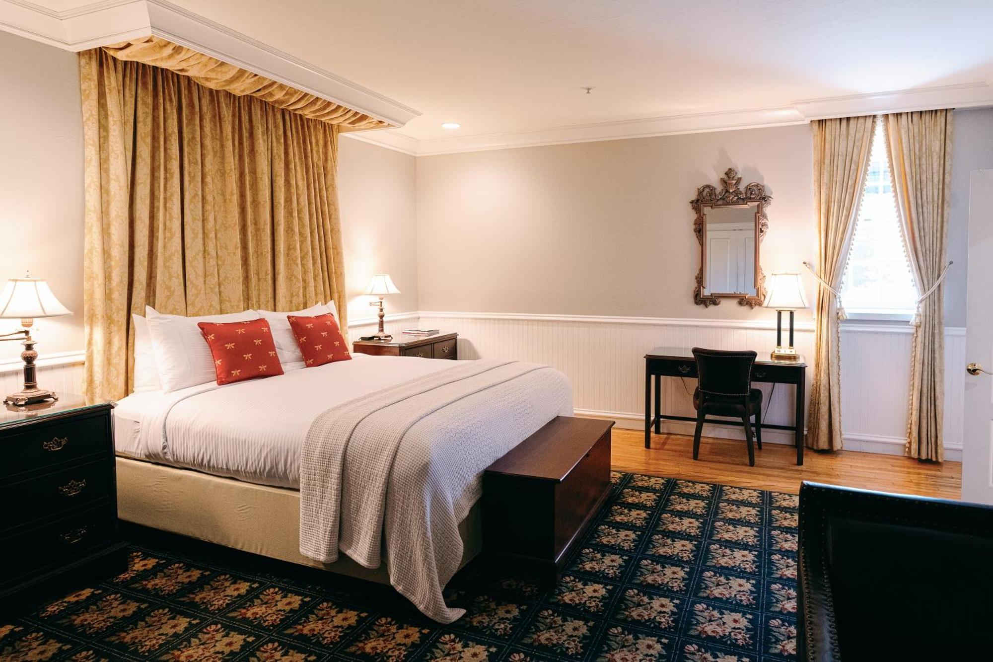 Historic Deluxe Room