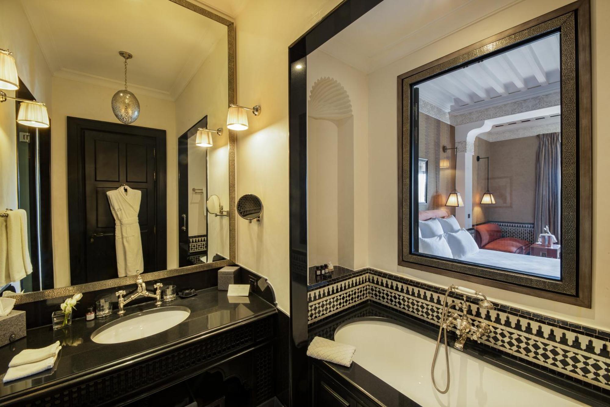Chambre Double - Vue sur Piscine