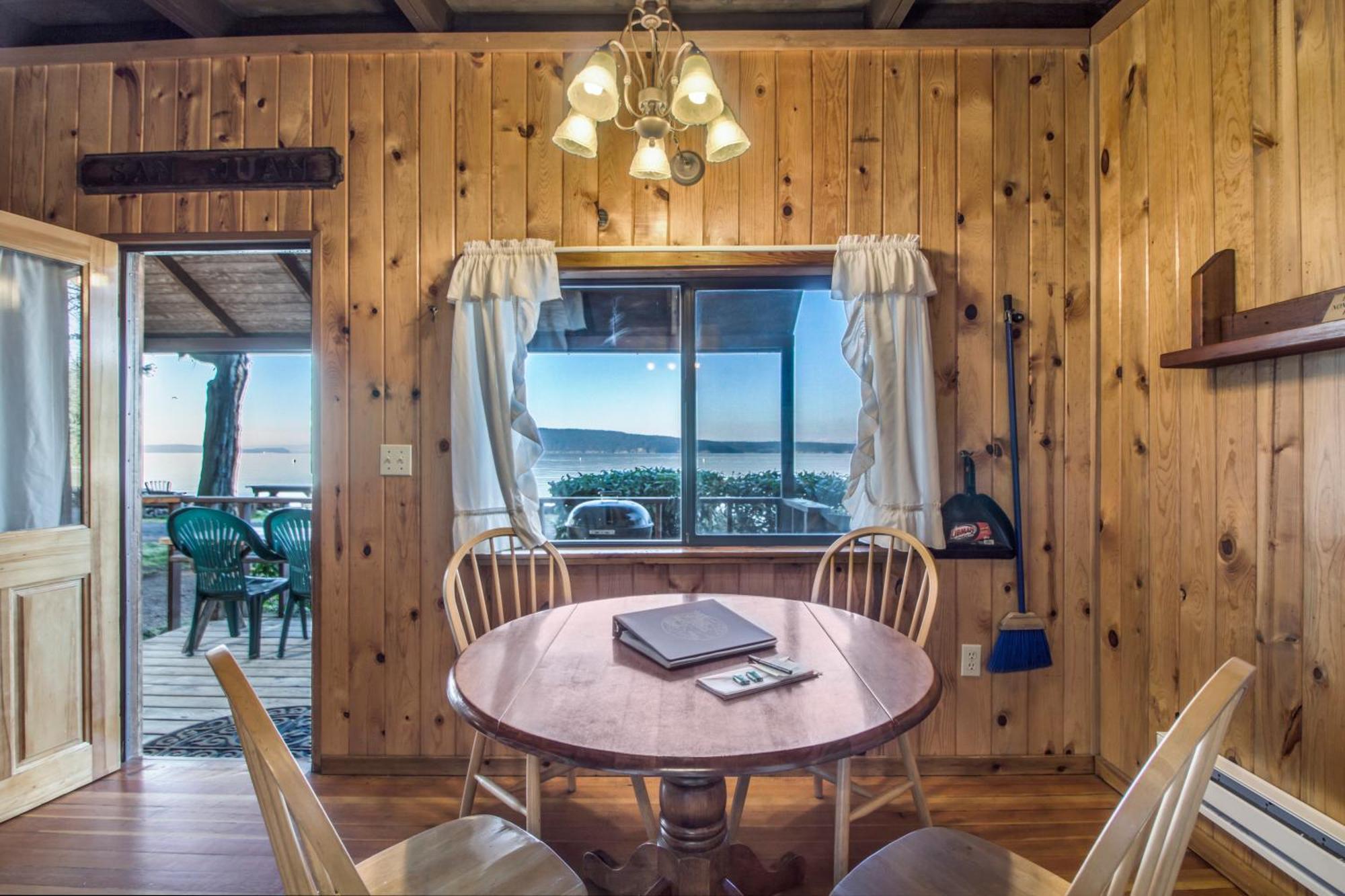 Cottage Beach Front