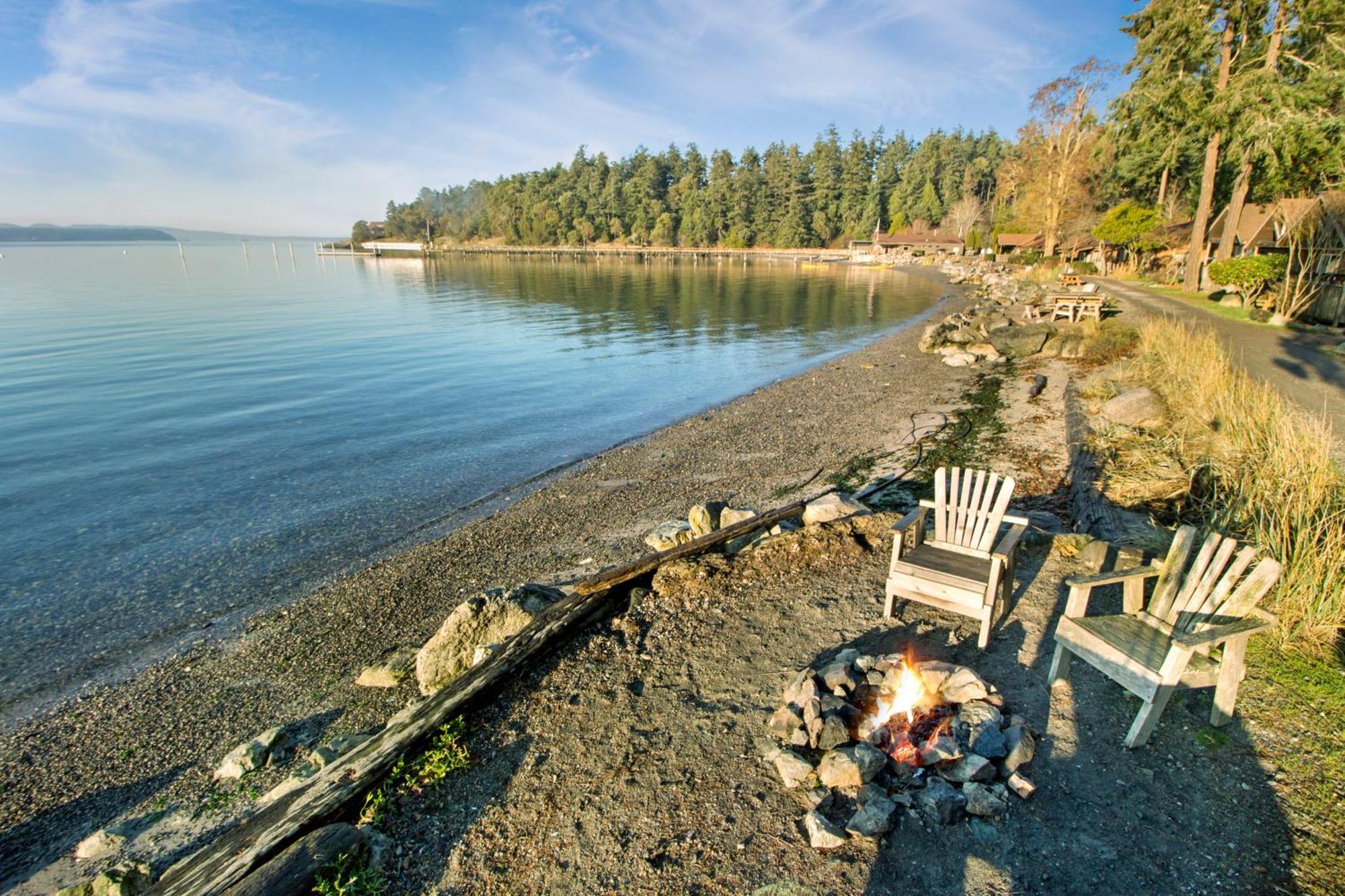 Cottage Beach Front