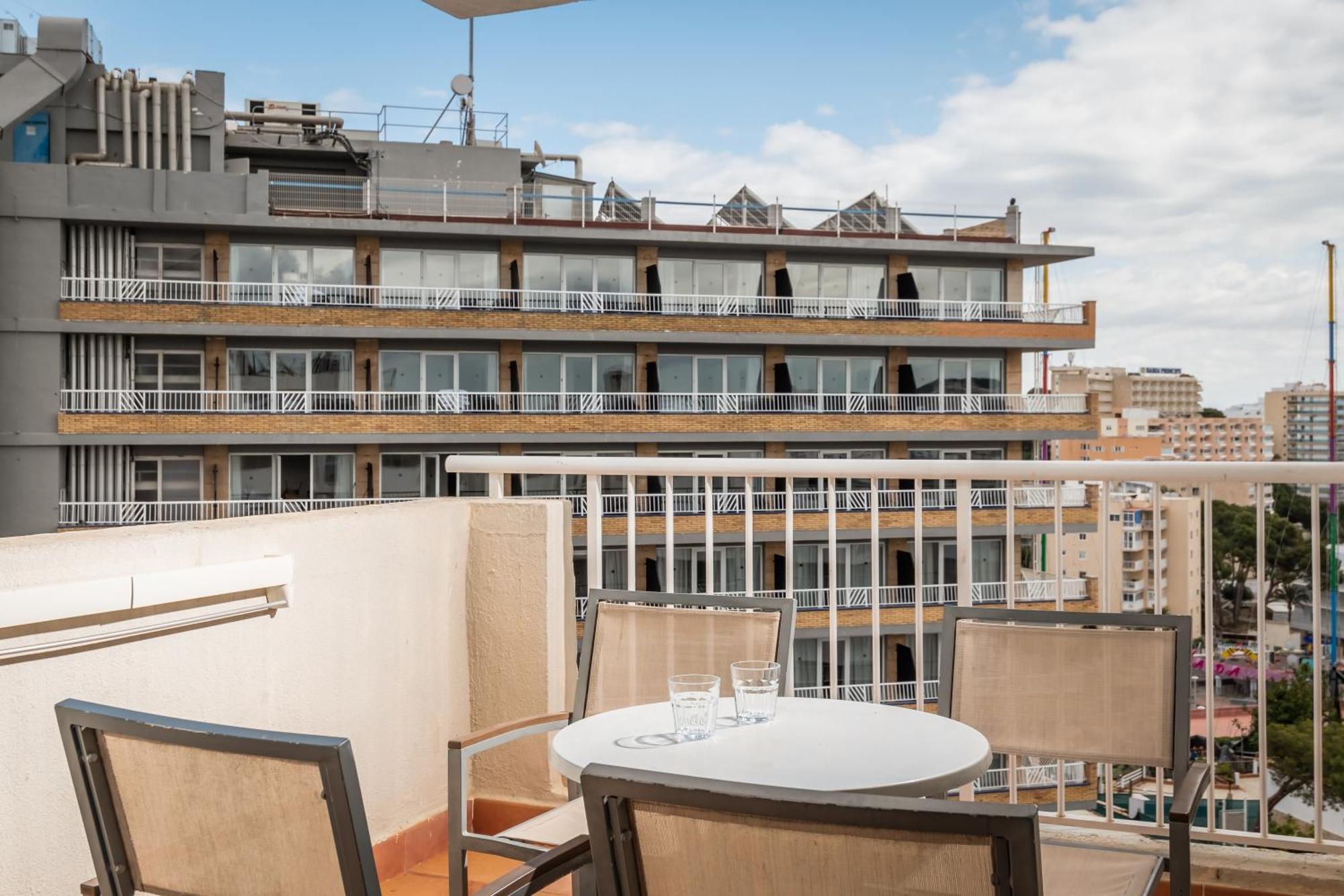 Premium One-Bedroom Apartment