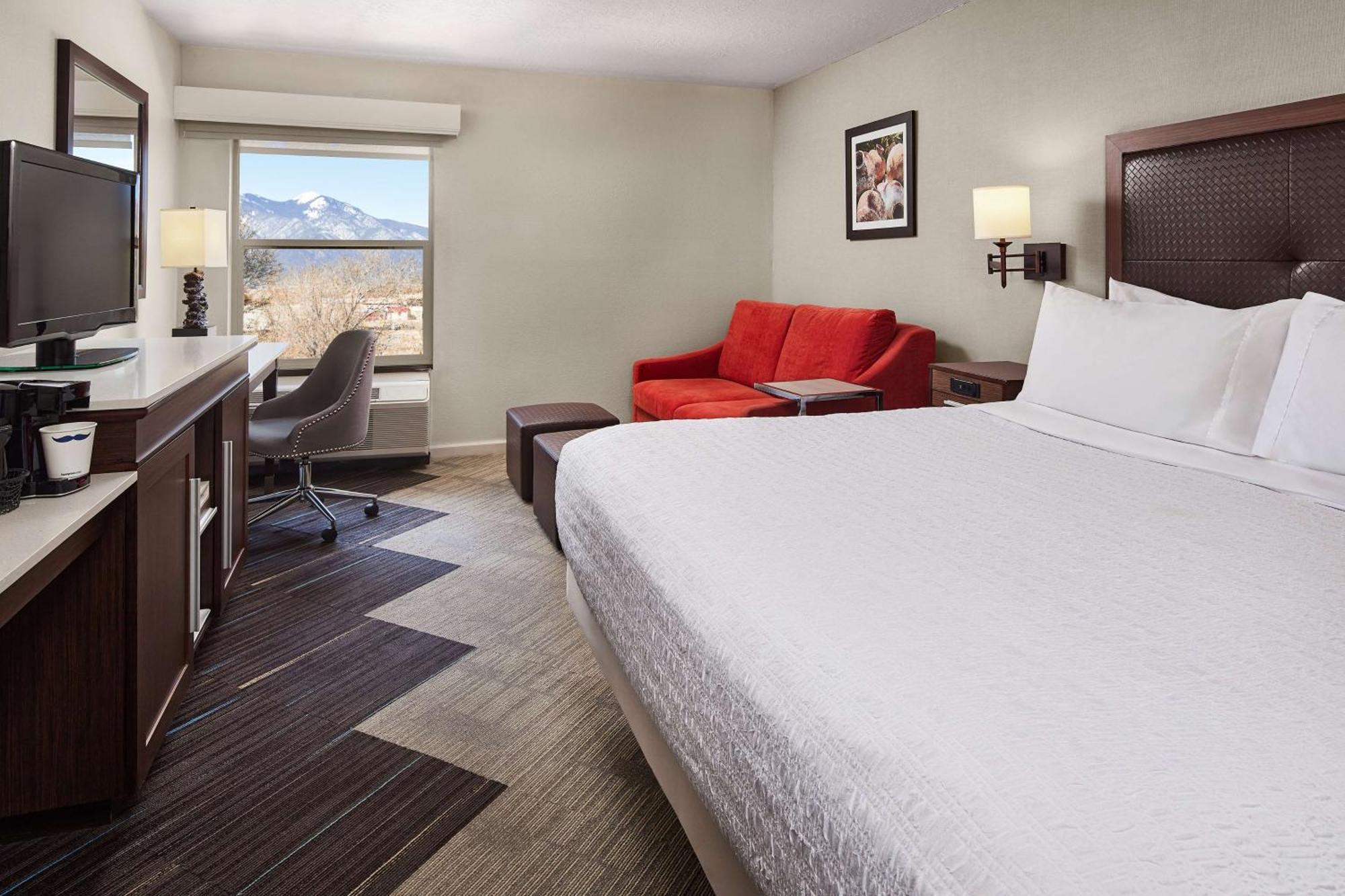 King Room with Mountain View